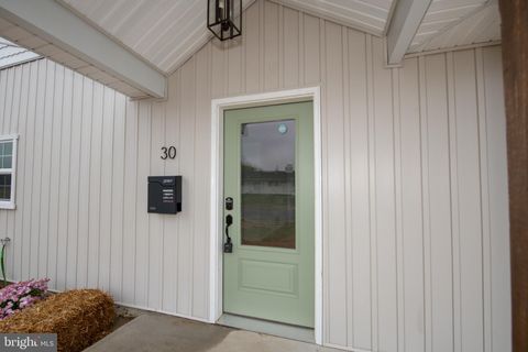 Tiny photo for 30 Mistletoe Lane, LEVITTOWN, PA 19054 (MLS # PABU2114744)