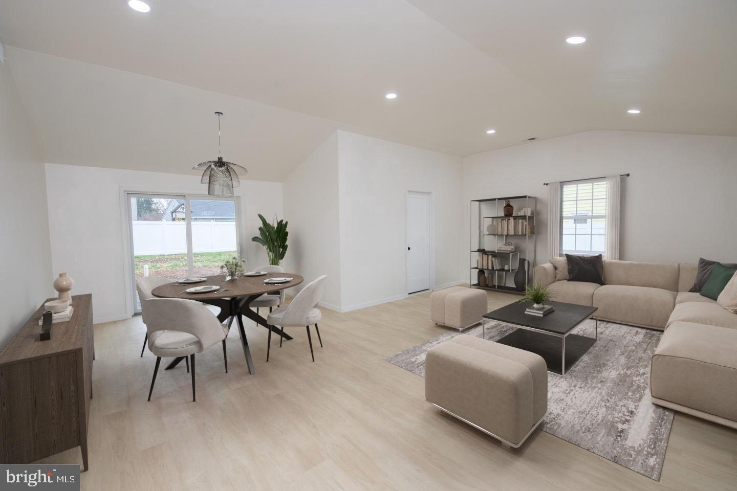 MAGNOLIA HILL - Residential