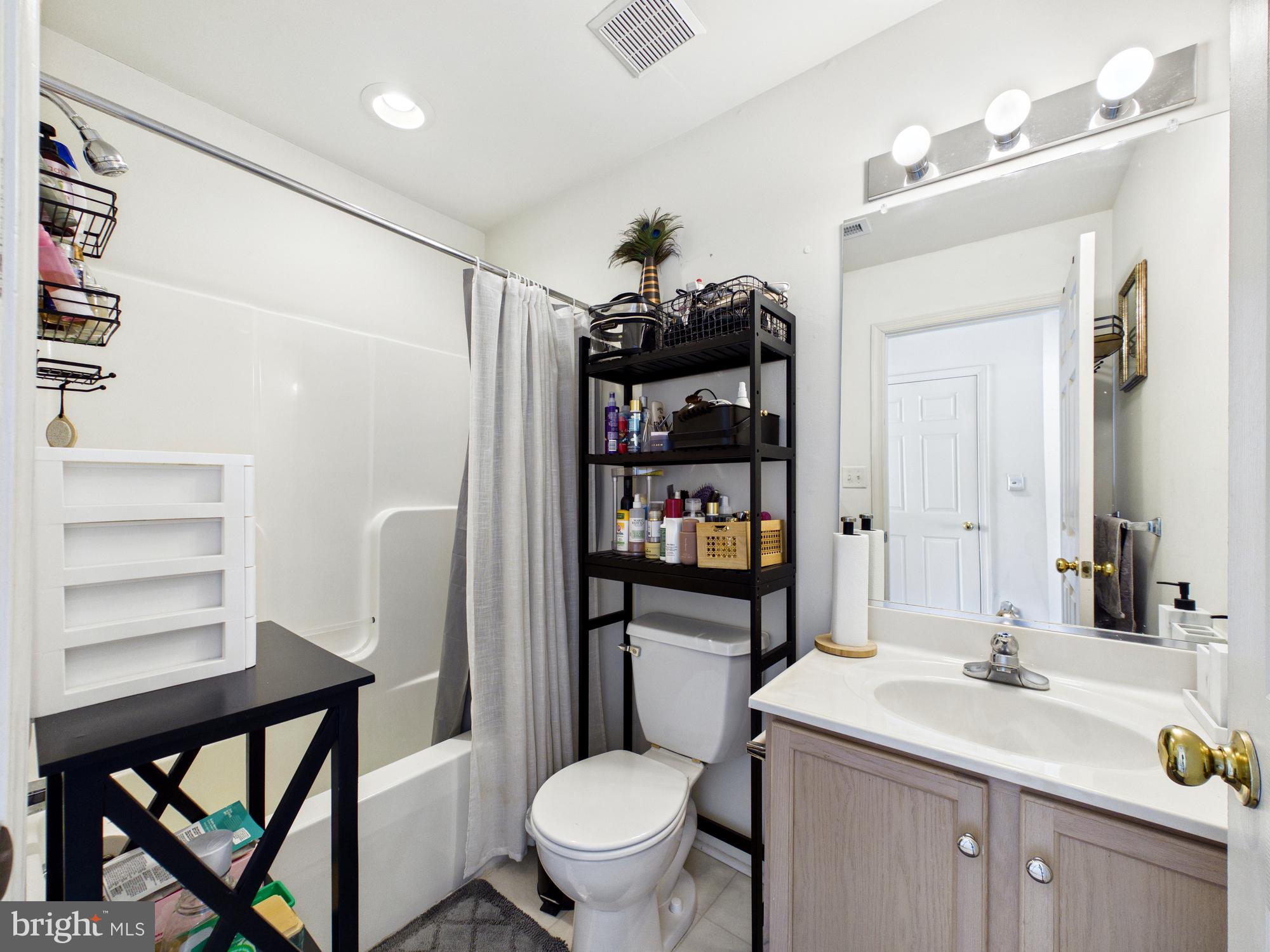 FAIRFIELD AT LONG NECK - Residential