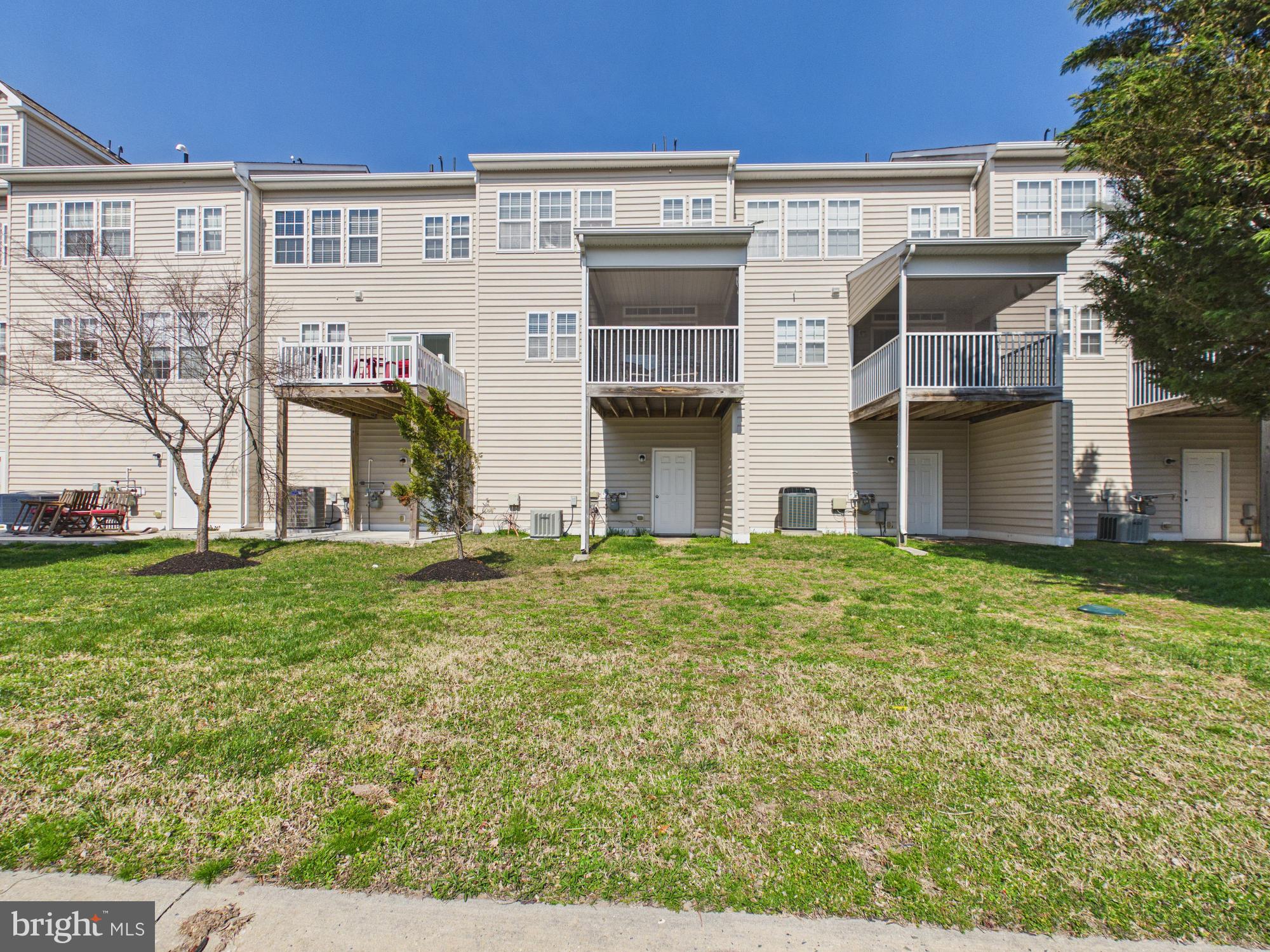 FAIRFIELD AT LONG NECK - Residential