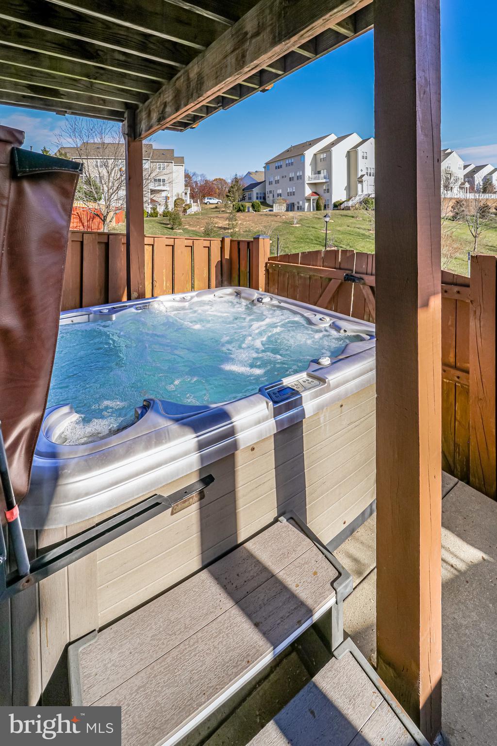 OVERLOOK - Residential