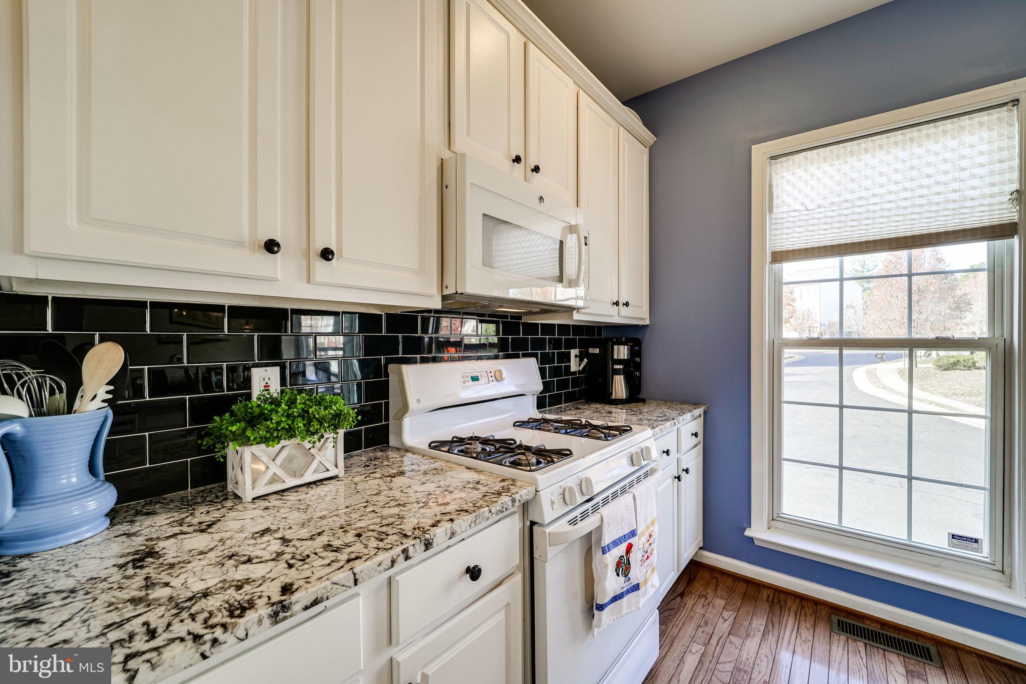 OVERLOOK - Residential