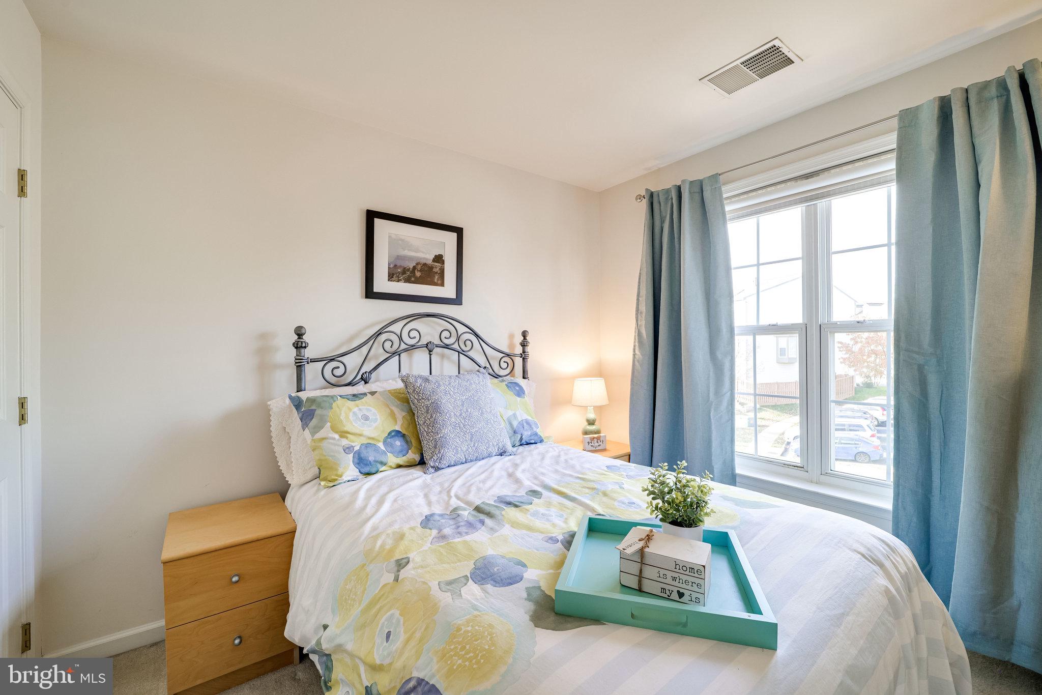 OVERLOOK - Residential