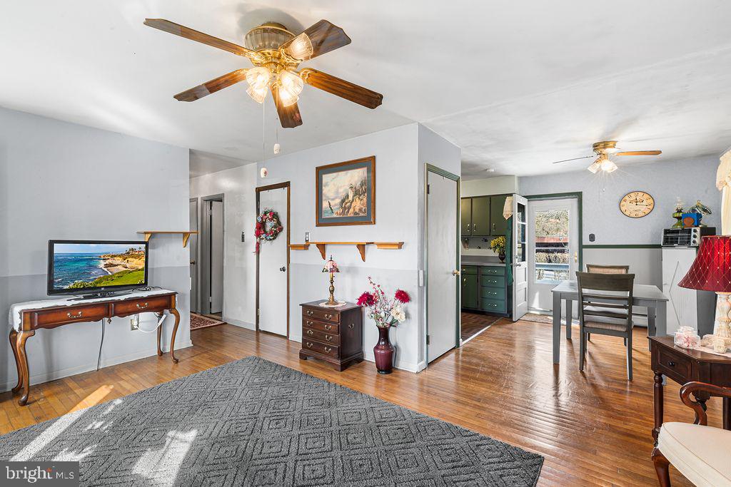 4427 GARNET MINE ROAD