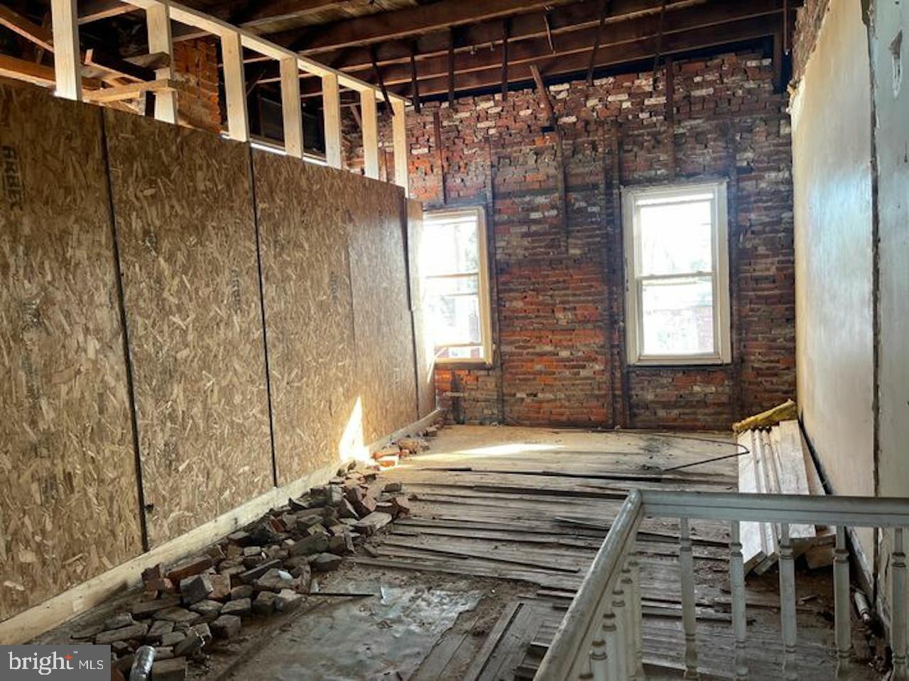 ALLEGHENY WEST - Residential