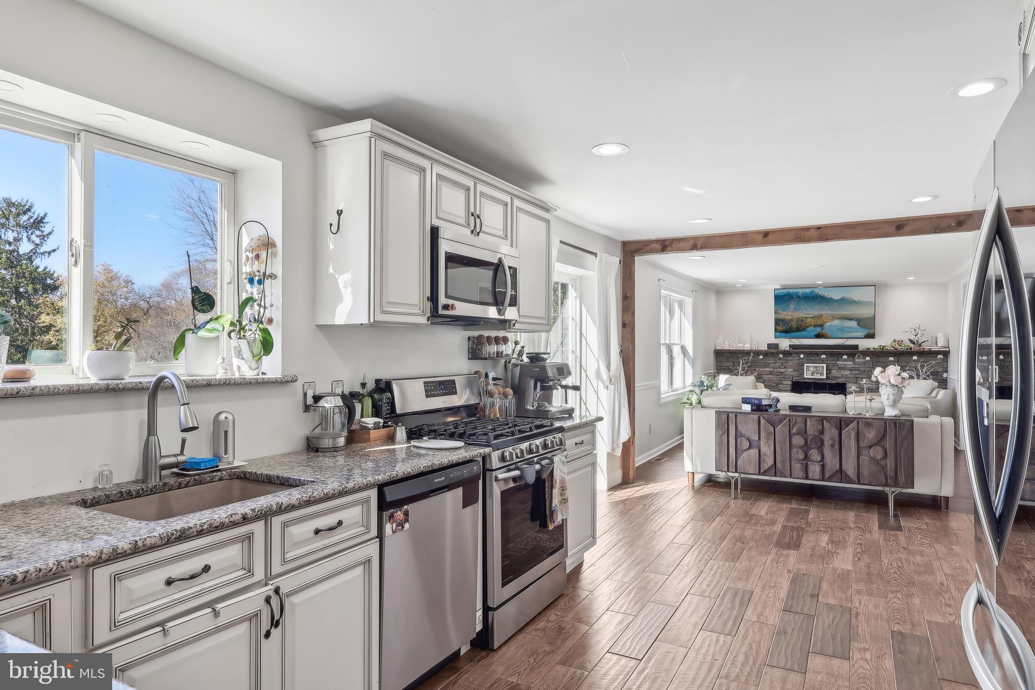 SPRING MILL FARMS - Residential