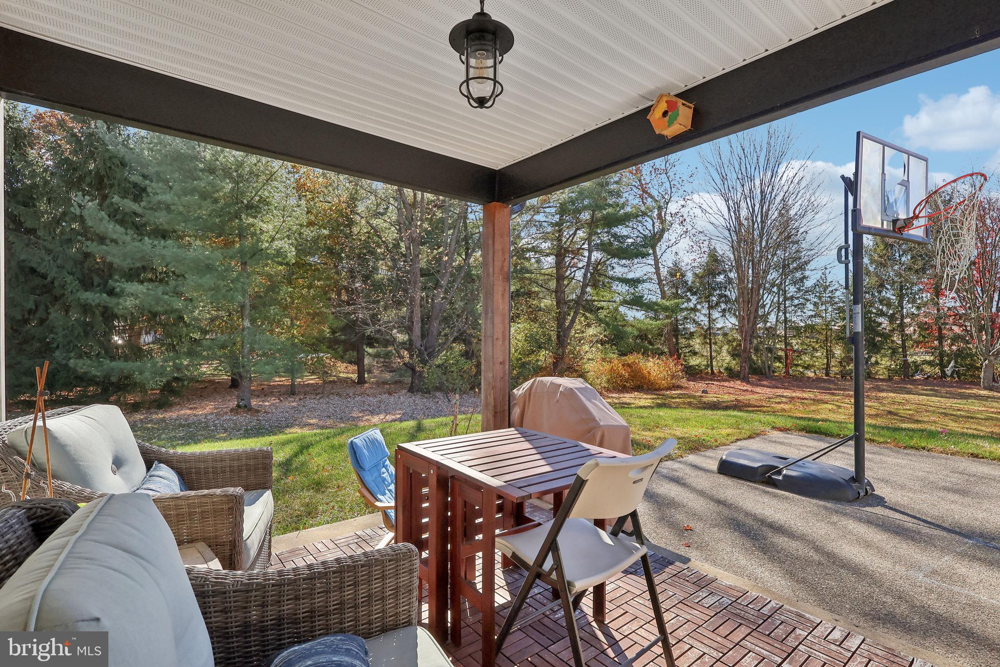 SPRING MILL FARMS - Residential