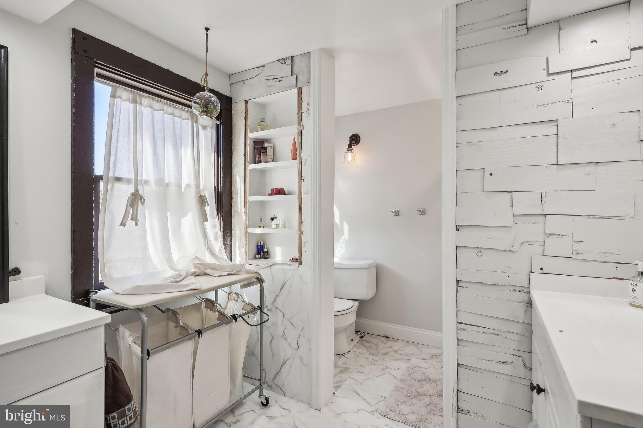 SPRING MILL FARMS - Residential