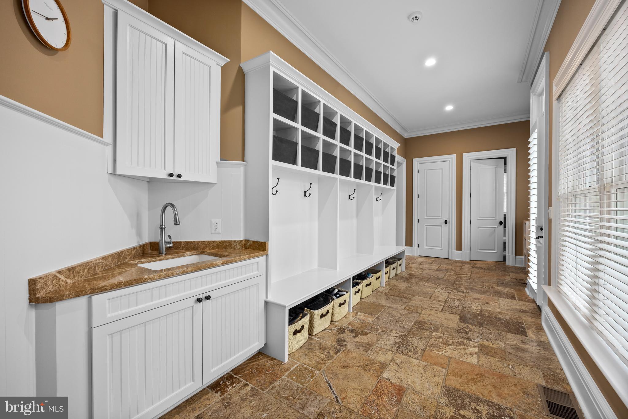 LANGLEY FOREST - Residential