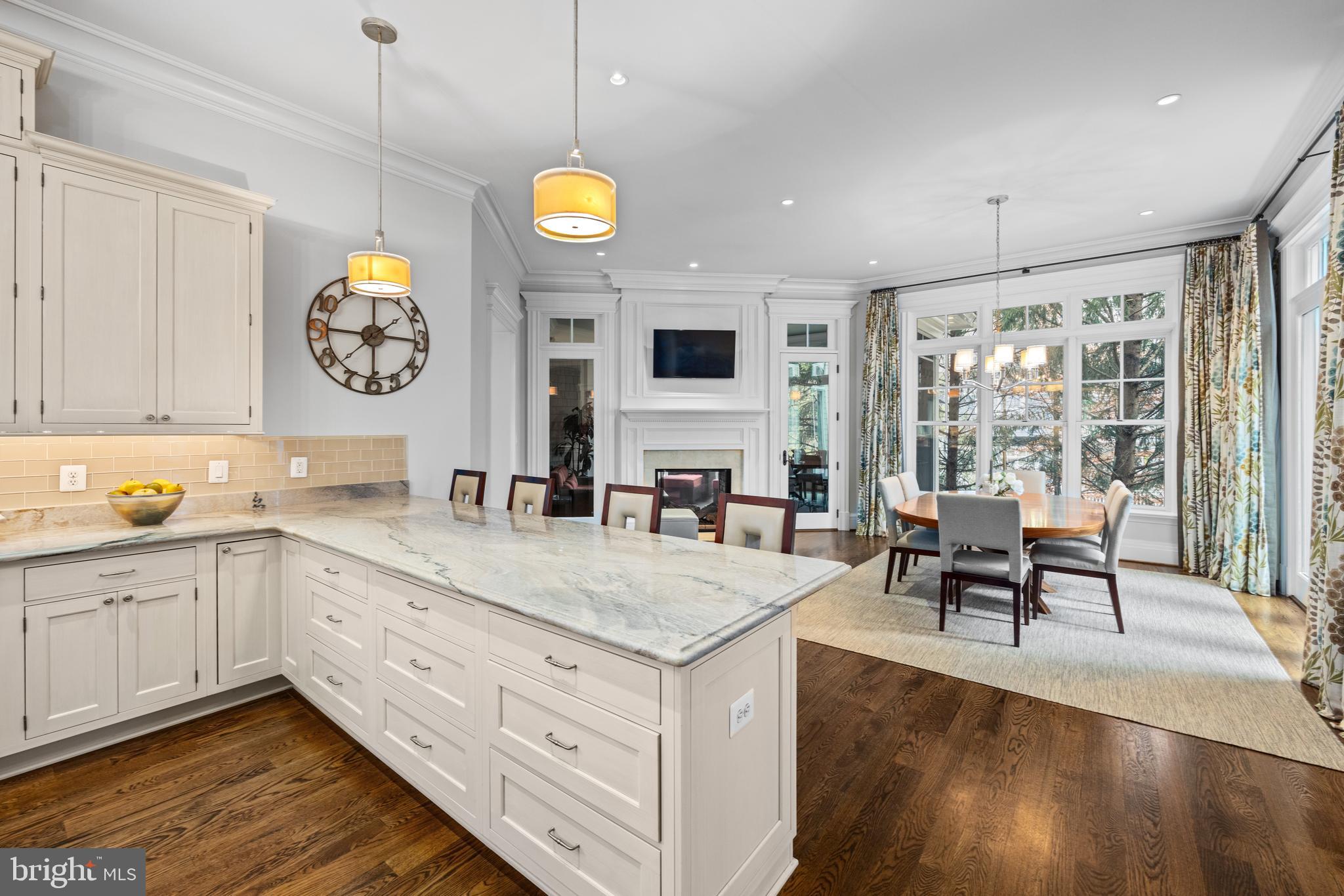 LANGLEY FOREST - Residential