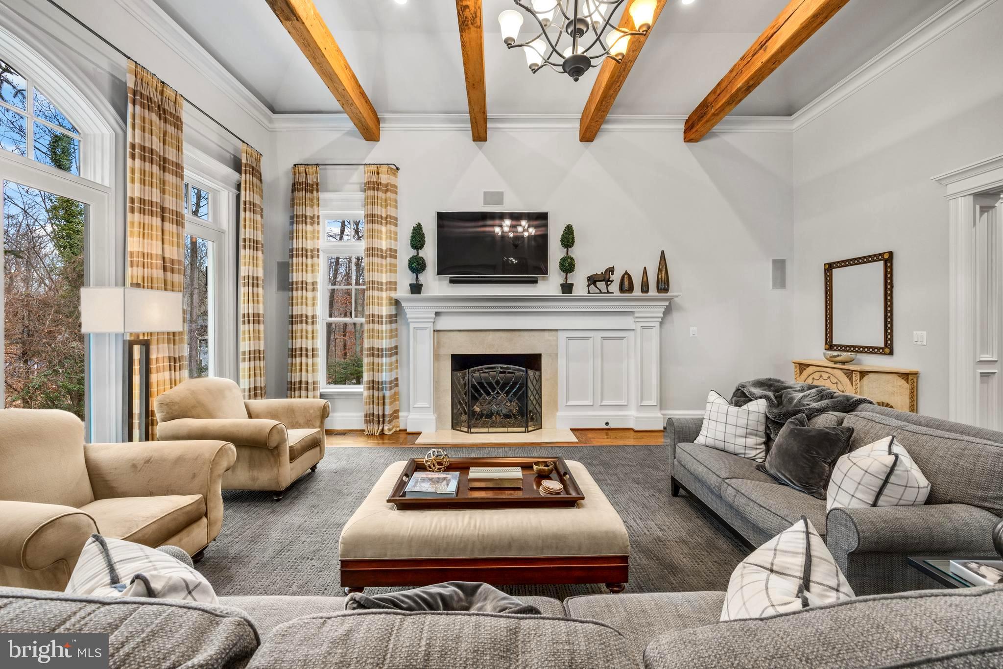 LANGLEY FOREST - Residential