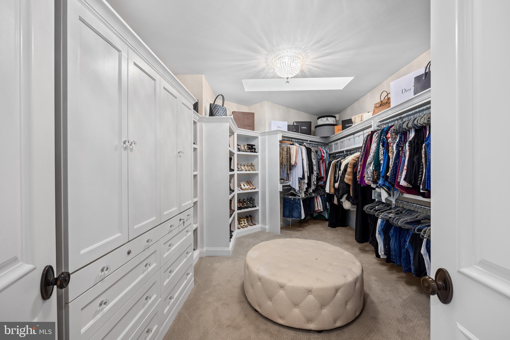 LANGLEY FOREST - Residential