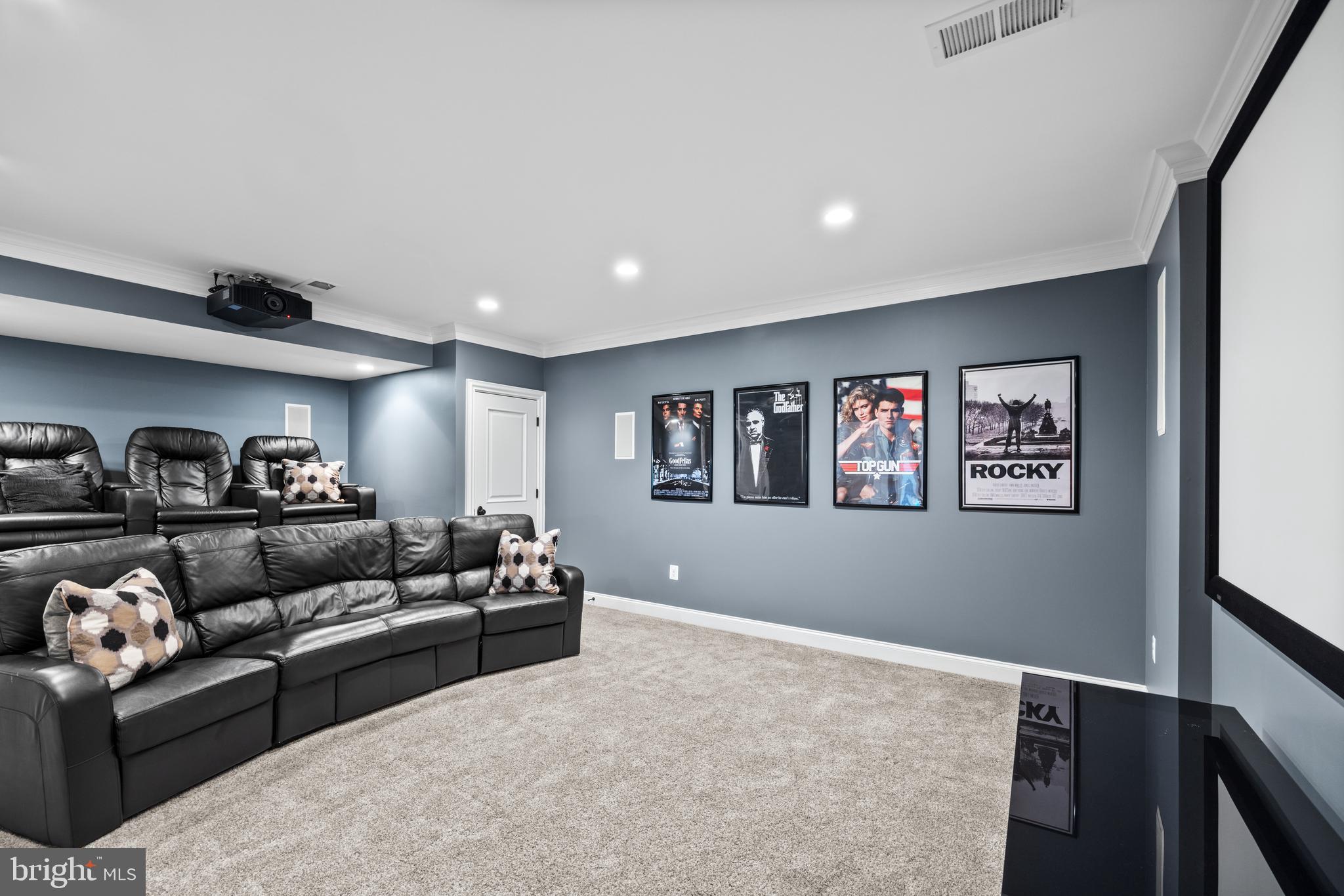 LANGLEY FOREST - Residential