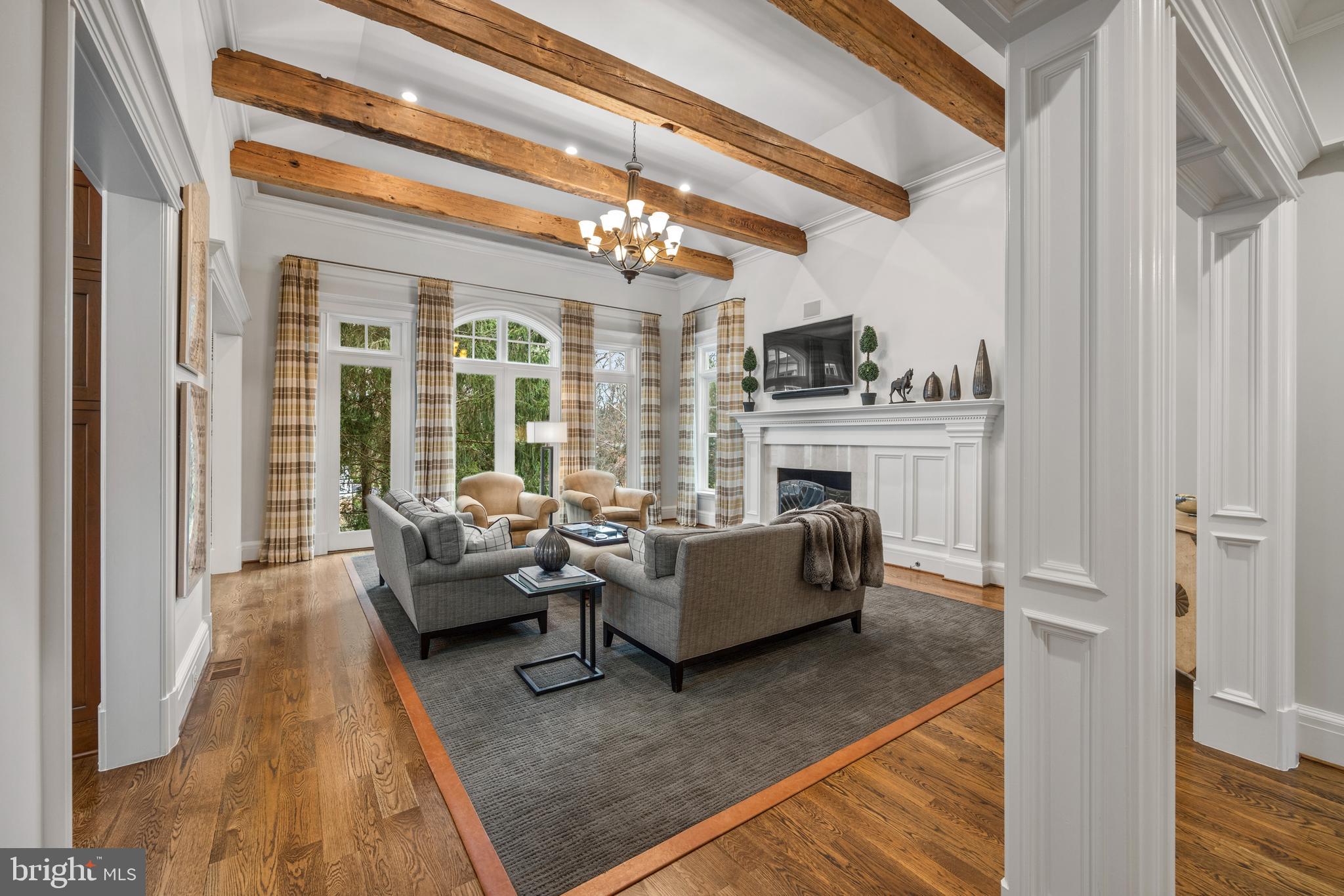 LANGLEY FOREST - Residential