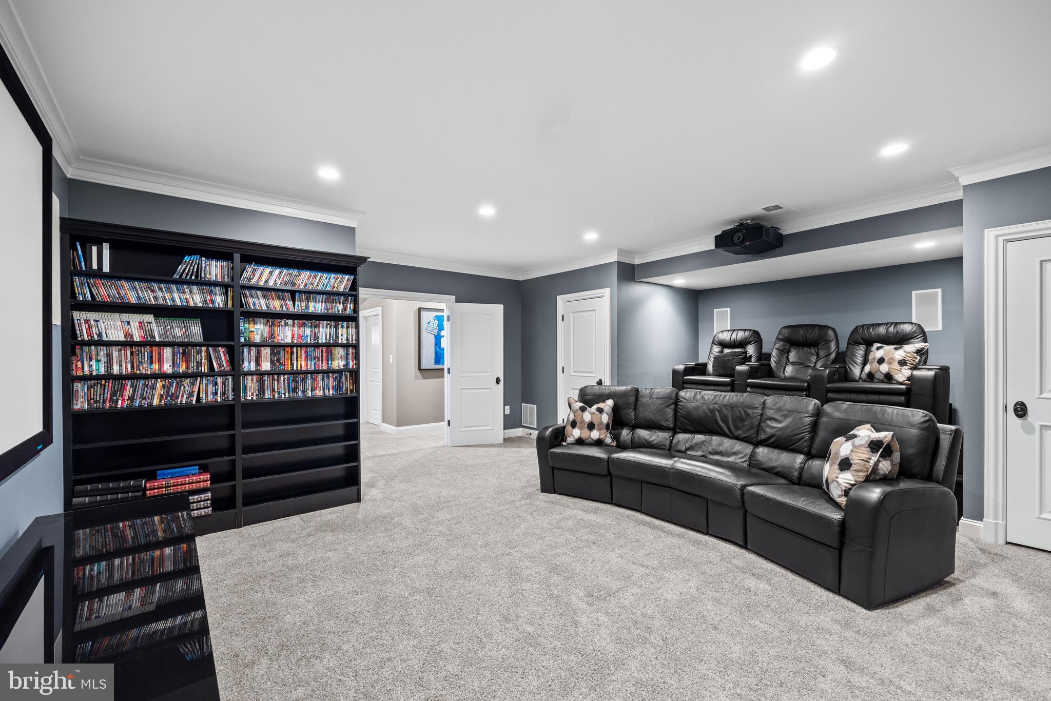 LANGLEY FOREST - Residential