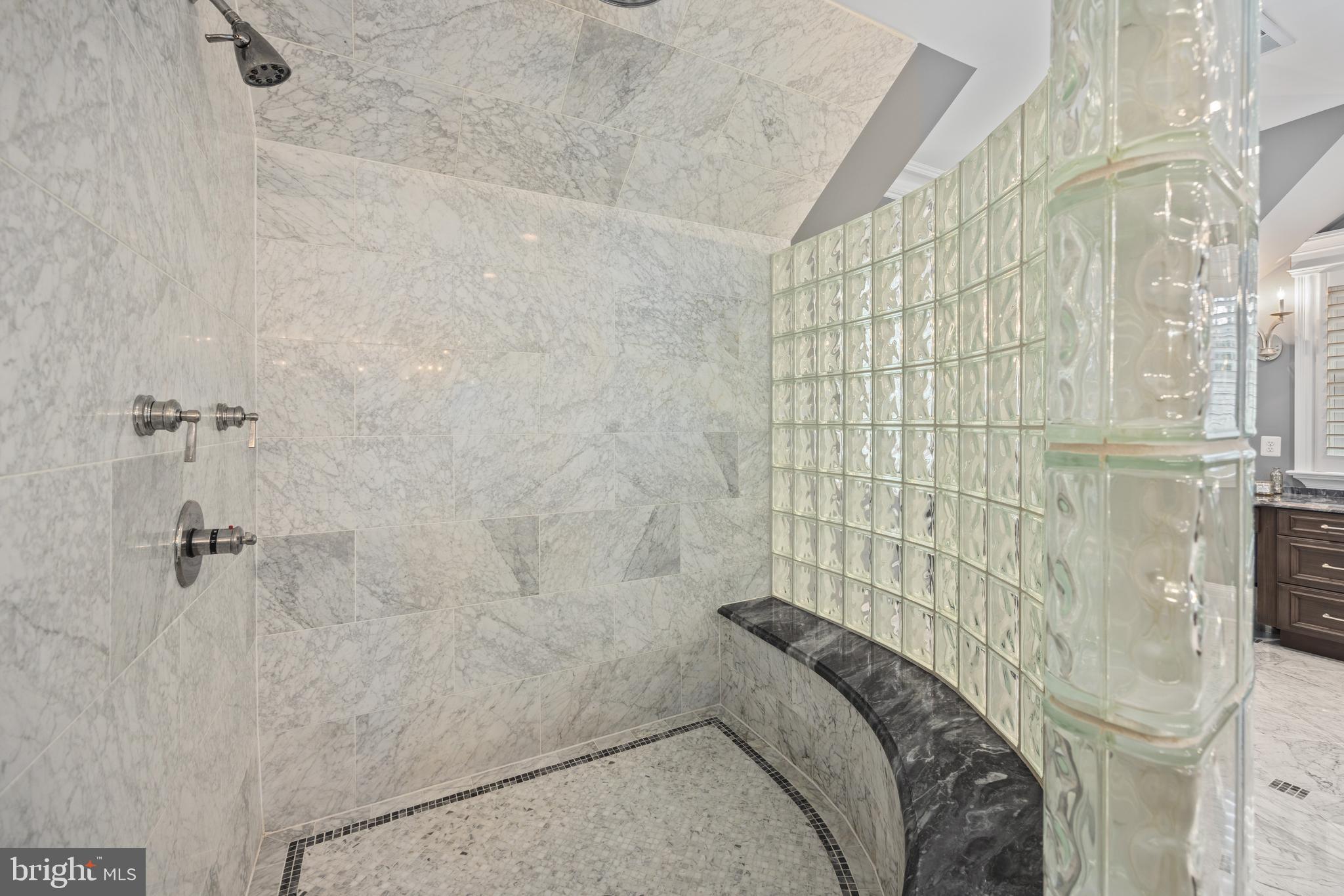 LANGLEY FOREST - Residential