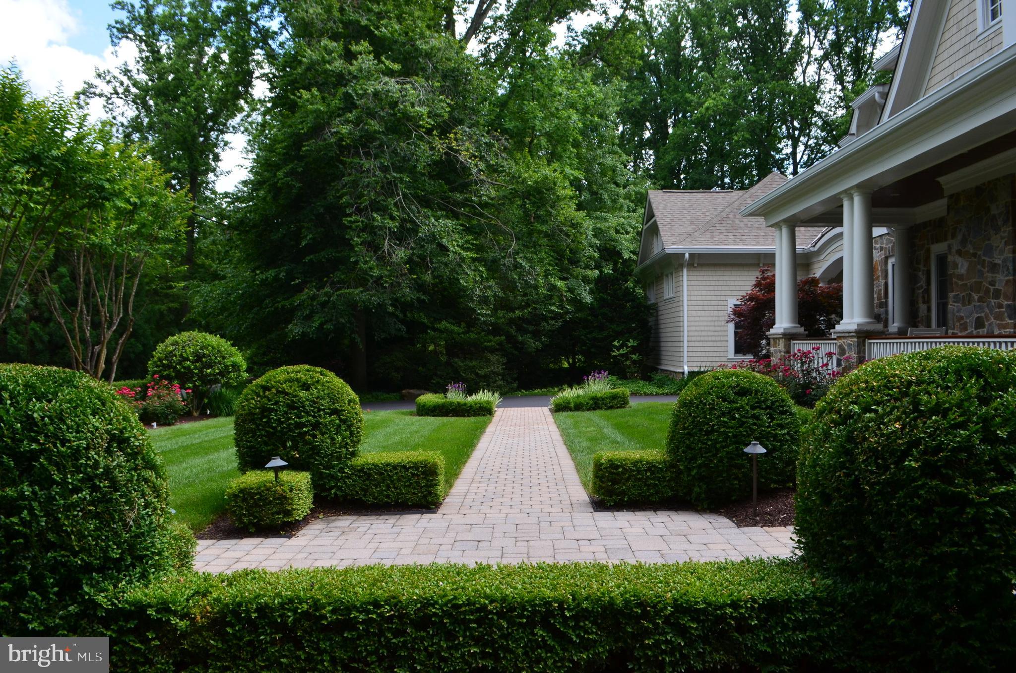 LANGLEY FOREST - Residential