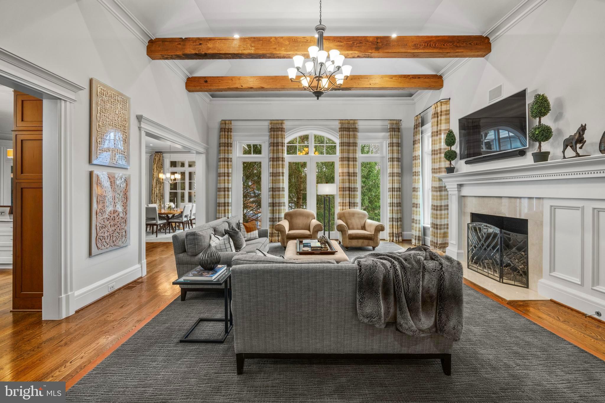 LANGLEY FOREST - Residential