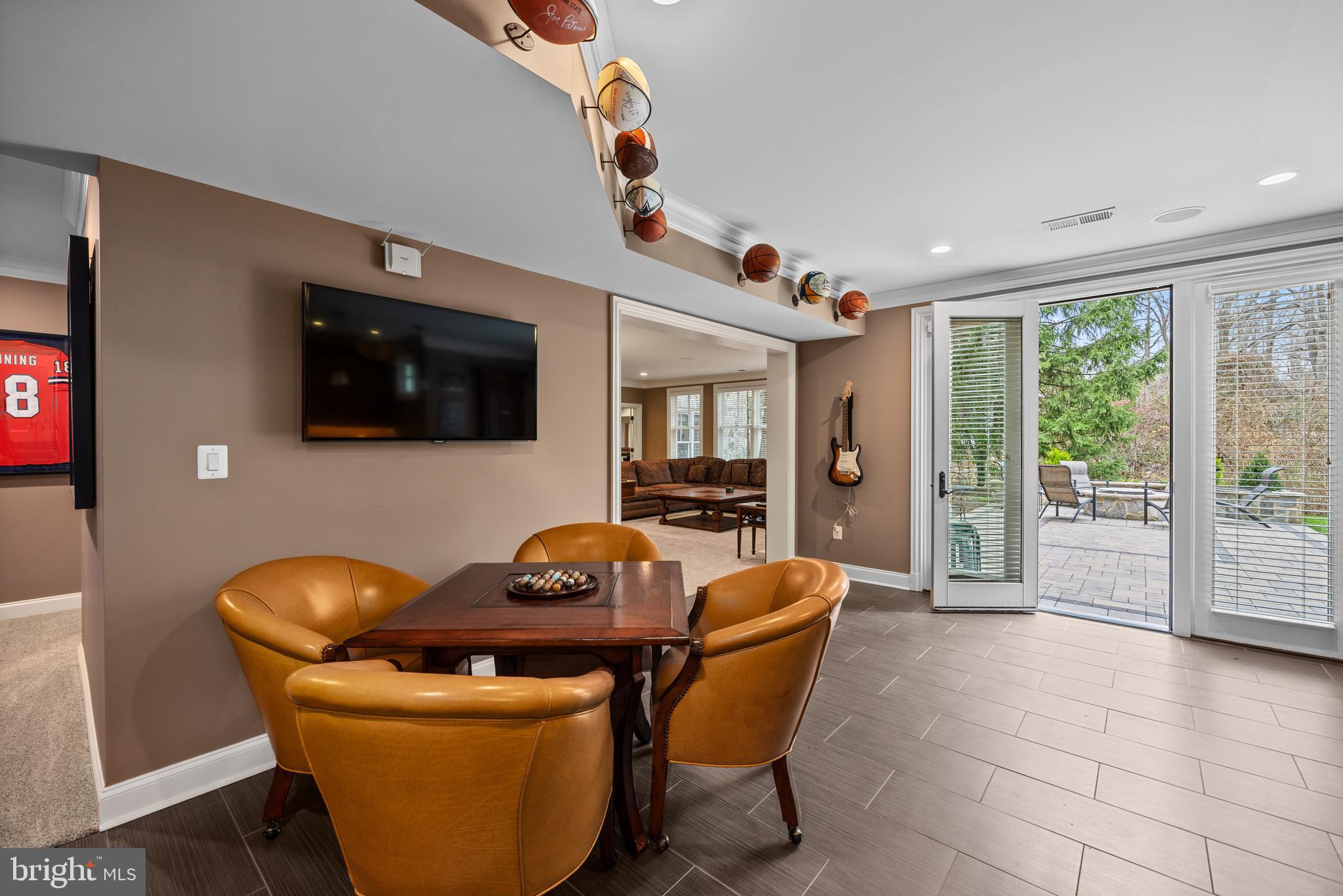 LANGLEY FOREST - Residential