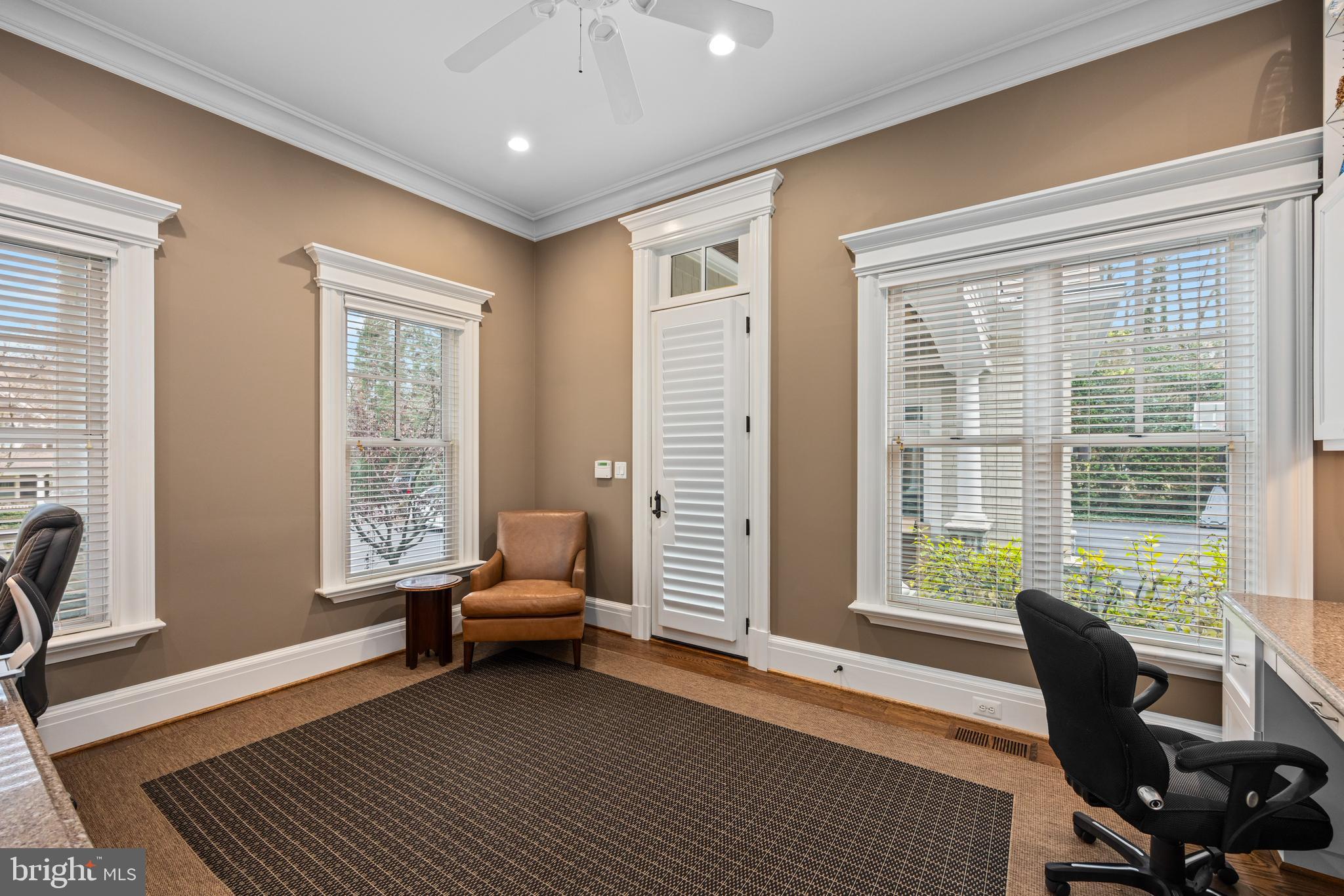 LANGLEY FOREST - Residential