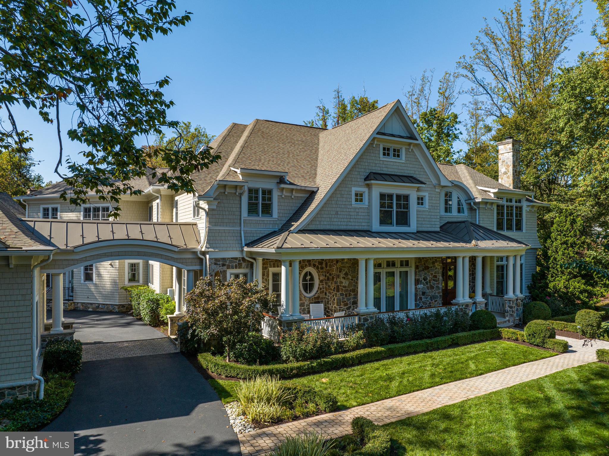 LANGLEY FOREST - Residential