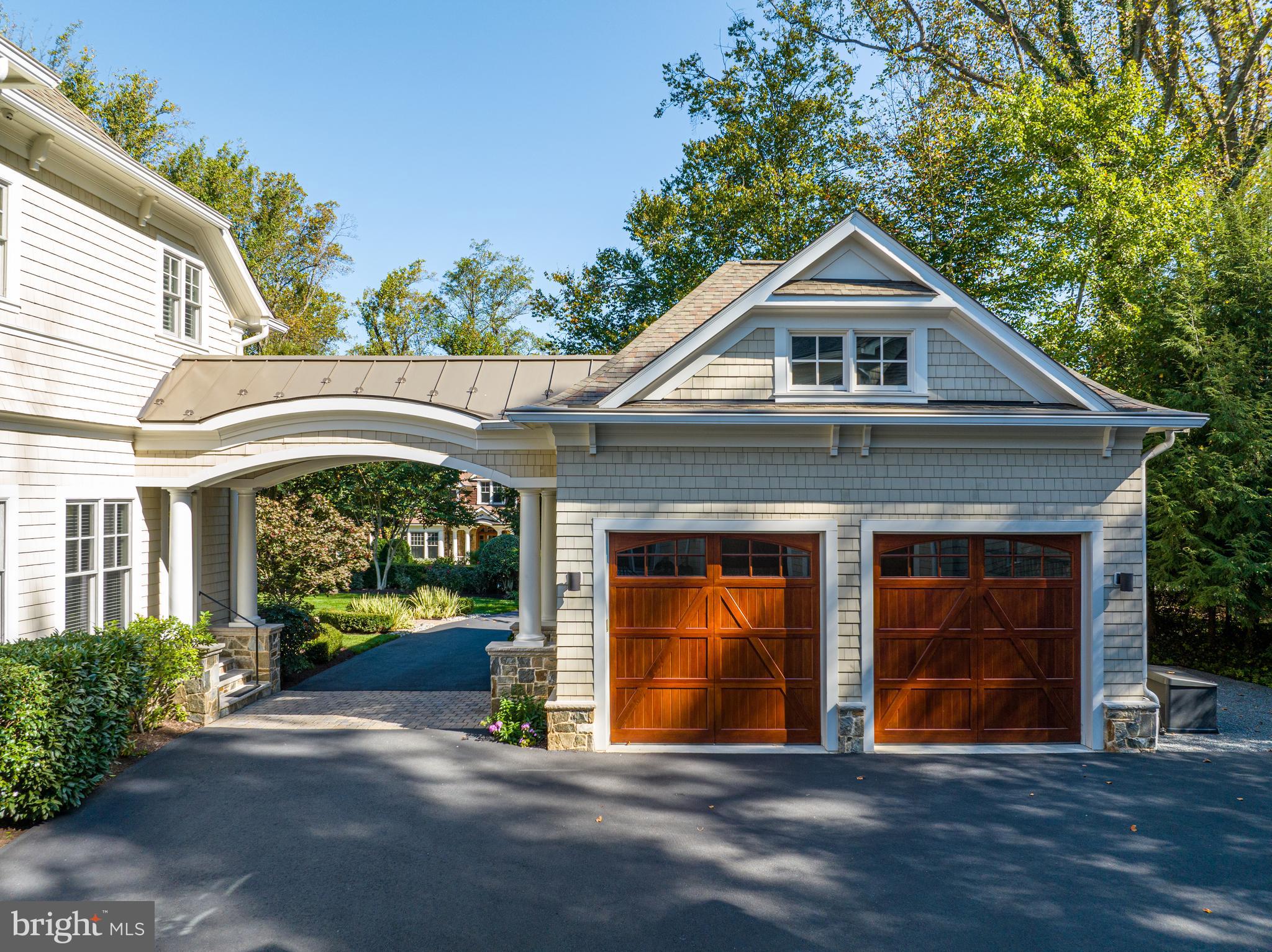 LANGLEY FOREST - Residential