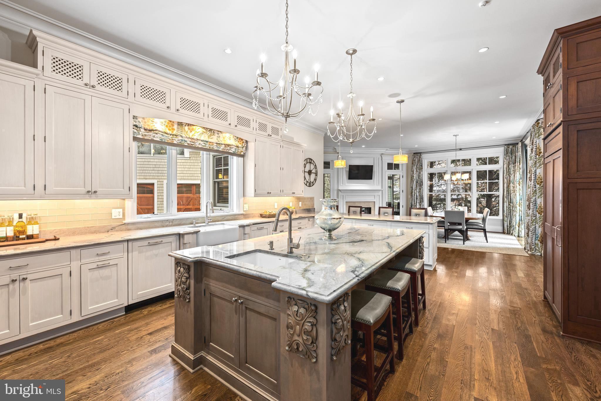 LANGLEY FOREST - Residential