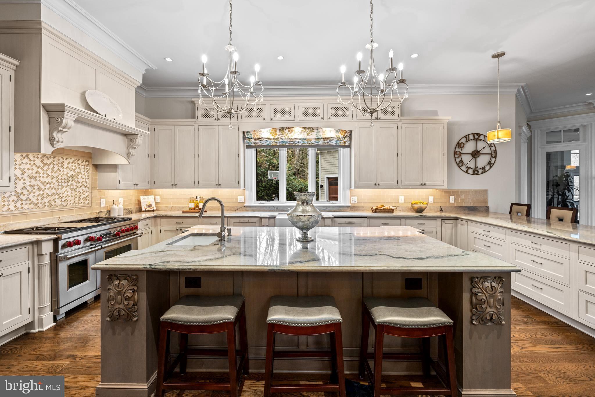 LANGLEY FOREST - Residential