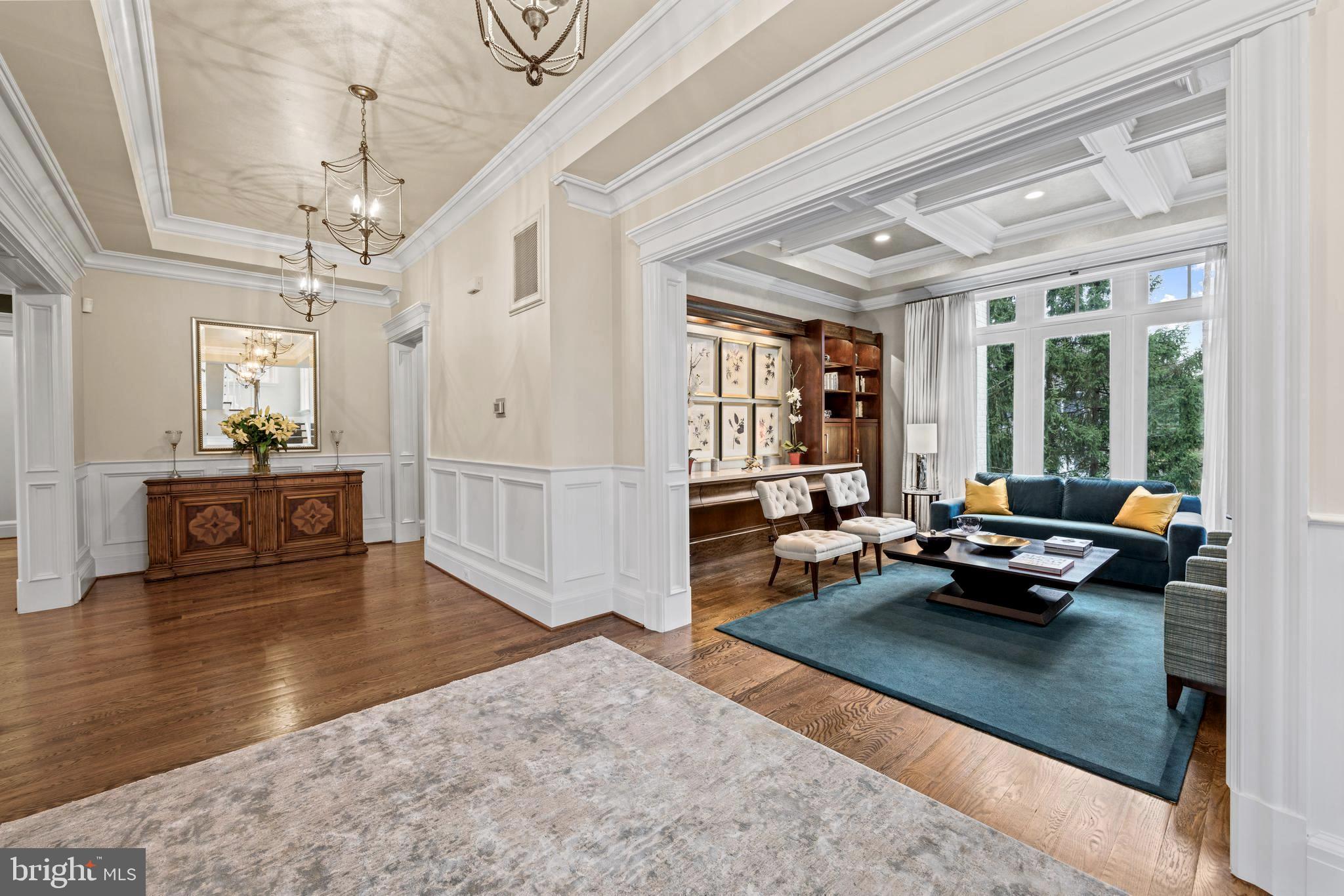 LANGLEY FOREST - Residential