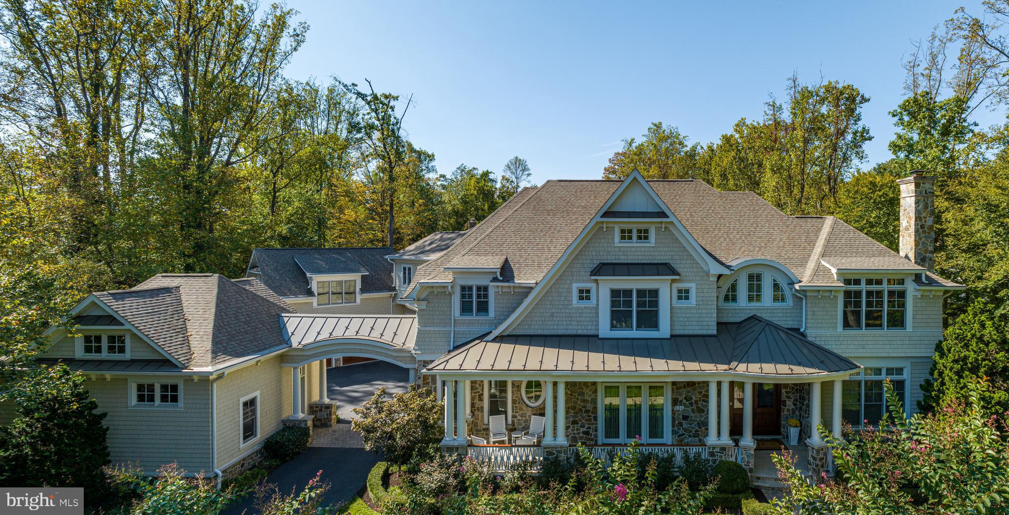 LANGLEY FOREST - Residential