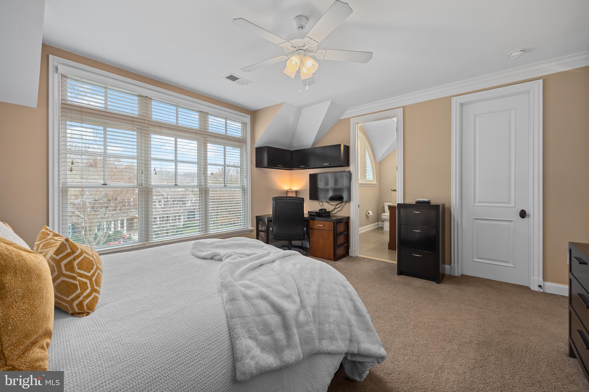 LANGLEY FOREST - Residential