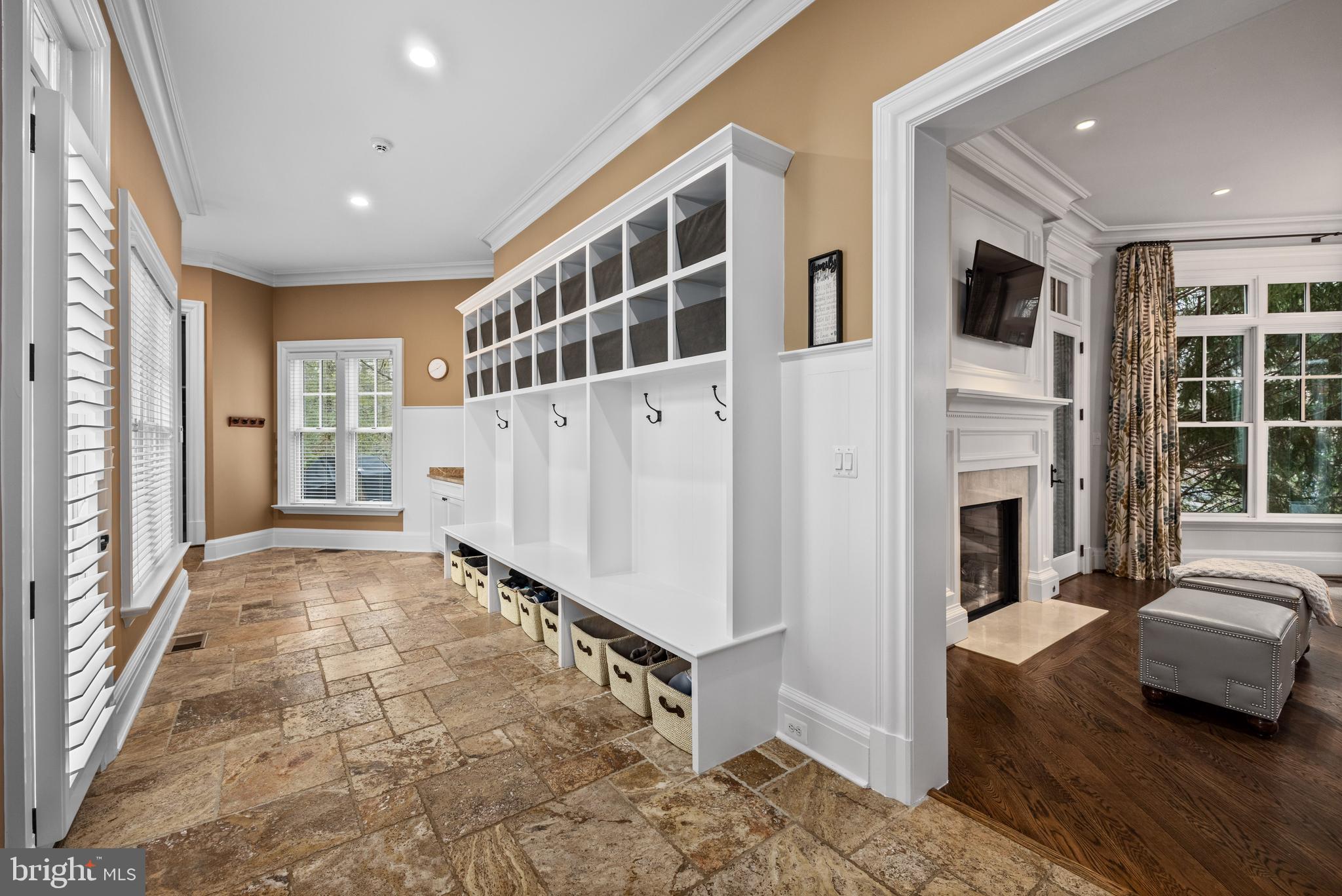 LANGLEY FOREST - Residential