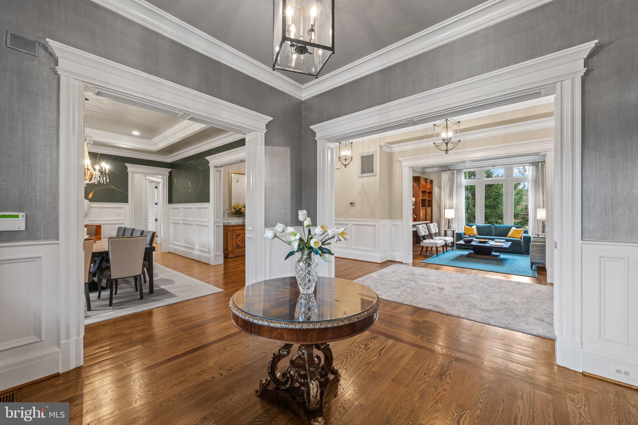 LANGLEY FOREST - Residential