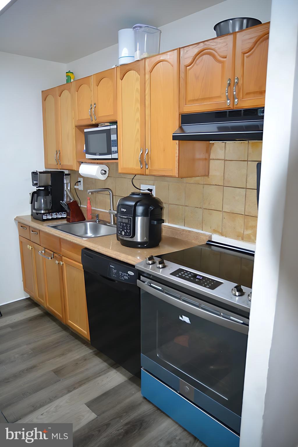 CLUBSIDE - Residential