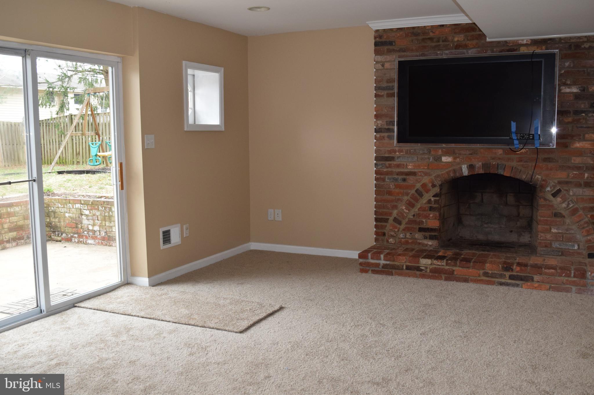 BOULEVARD PARK - Residential Lease