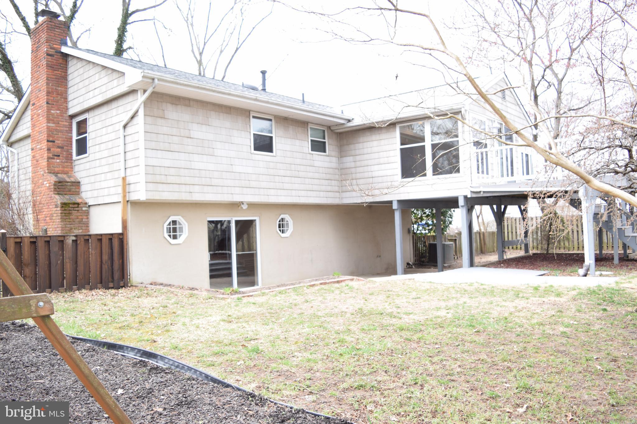 BOULEVARD PARK - Residential Lease