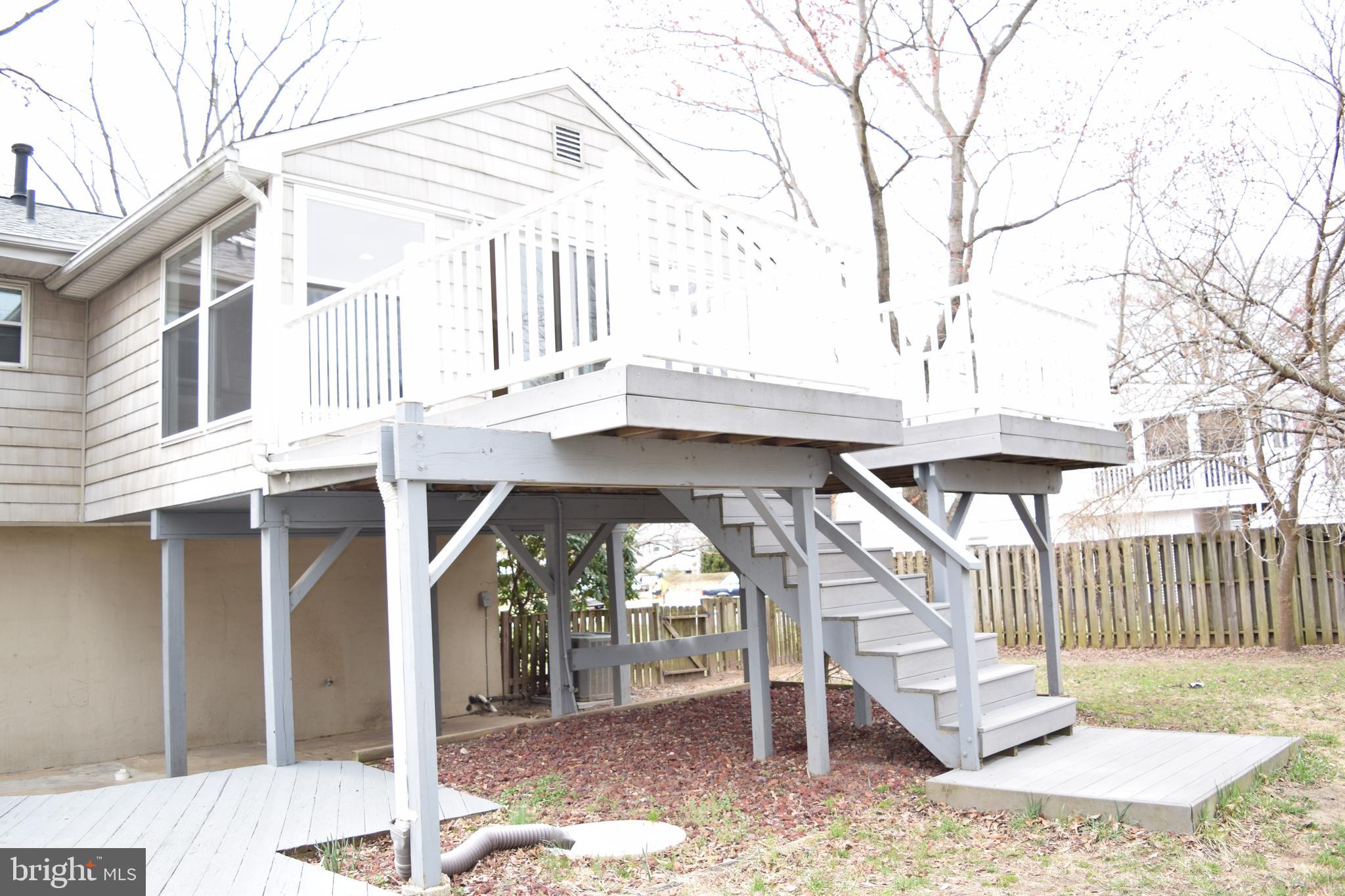 BOULEVARD PARK - Residential Lease