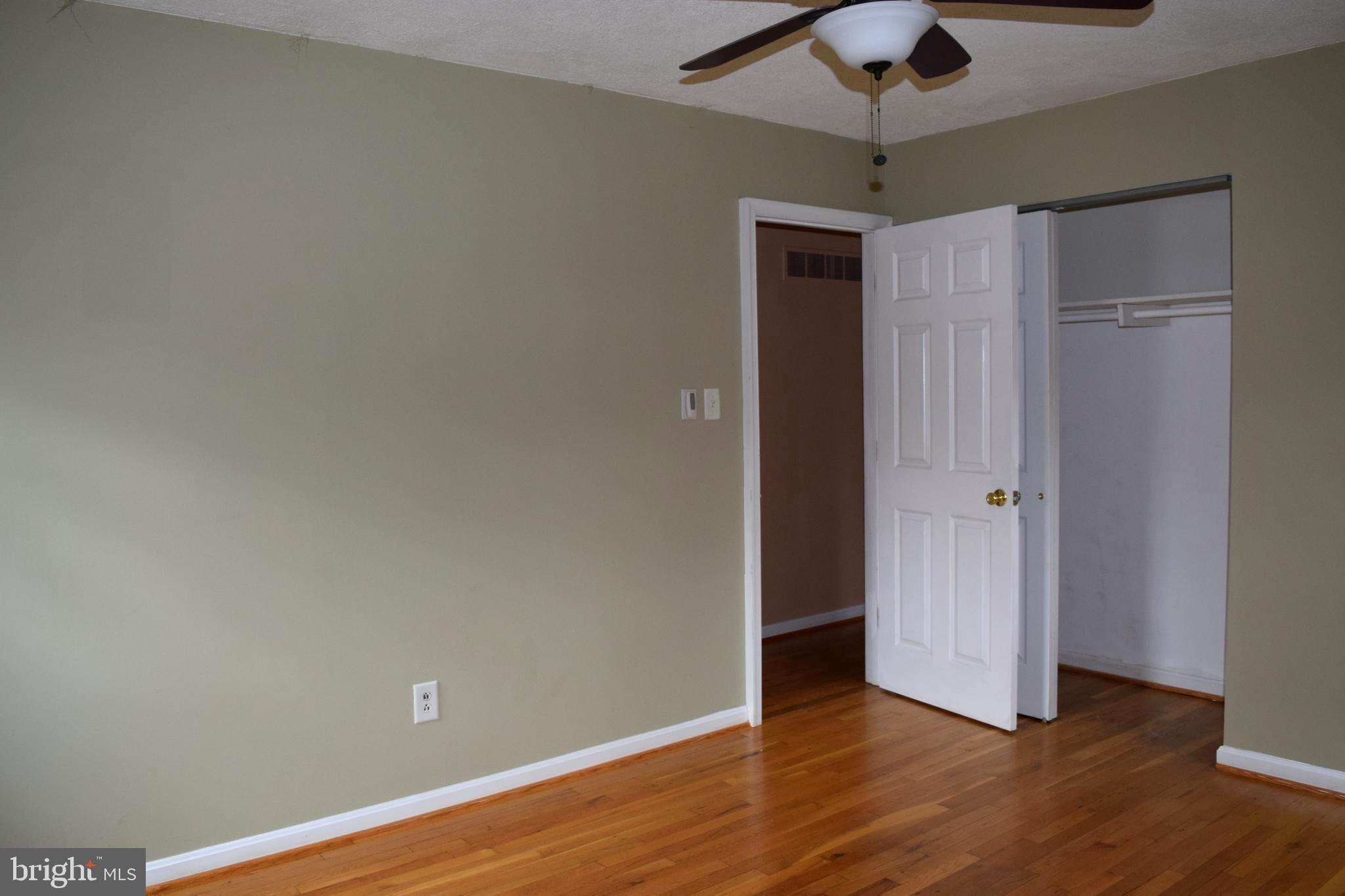 BOULEVARD PARK - Residential Lease