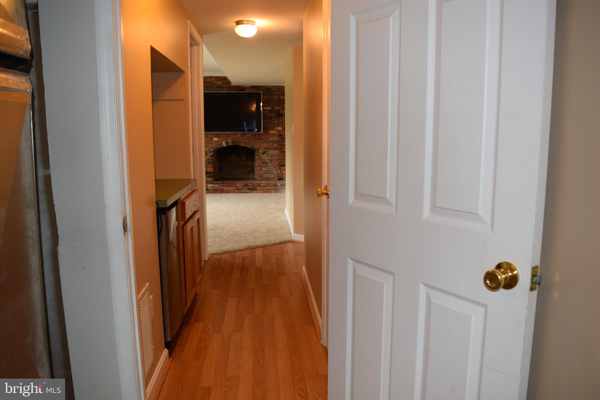 BOULEVARD PARK - Residential Lease