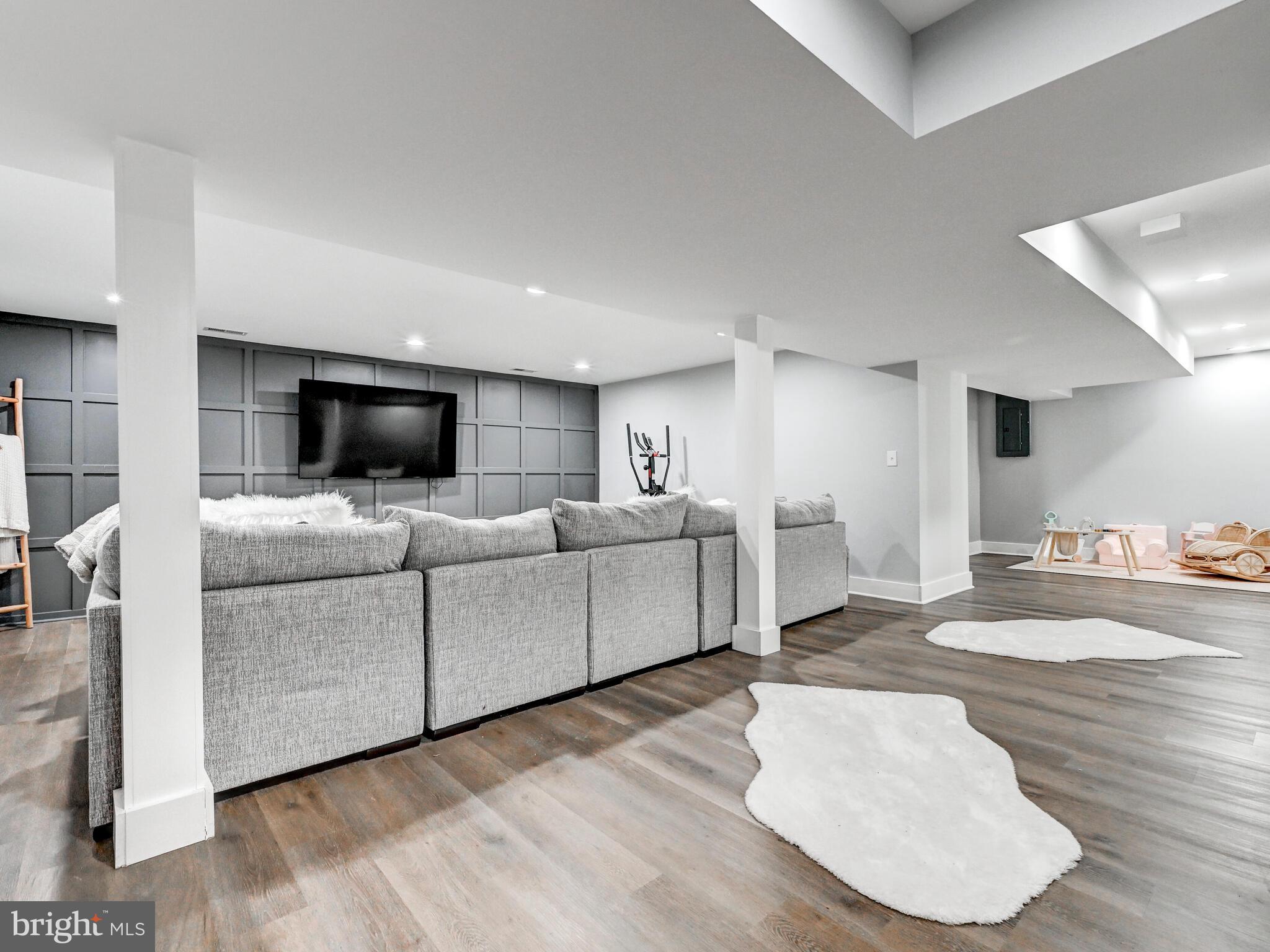 SPARKS GLENCOE - Residential