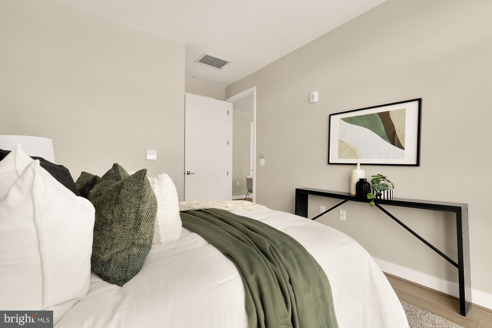 H STREET CORRIDOR - Residential