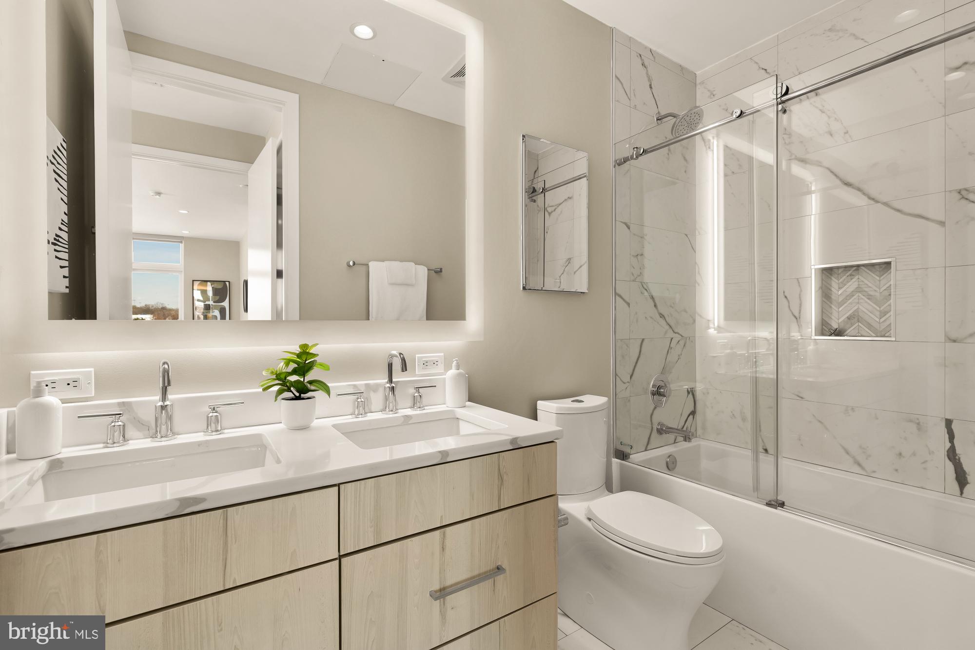 H STREET CORRIDOR - Residential