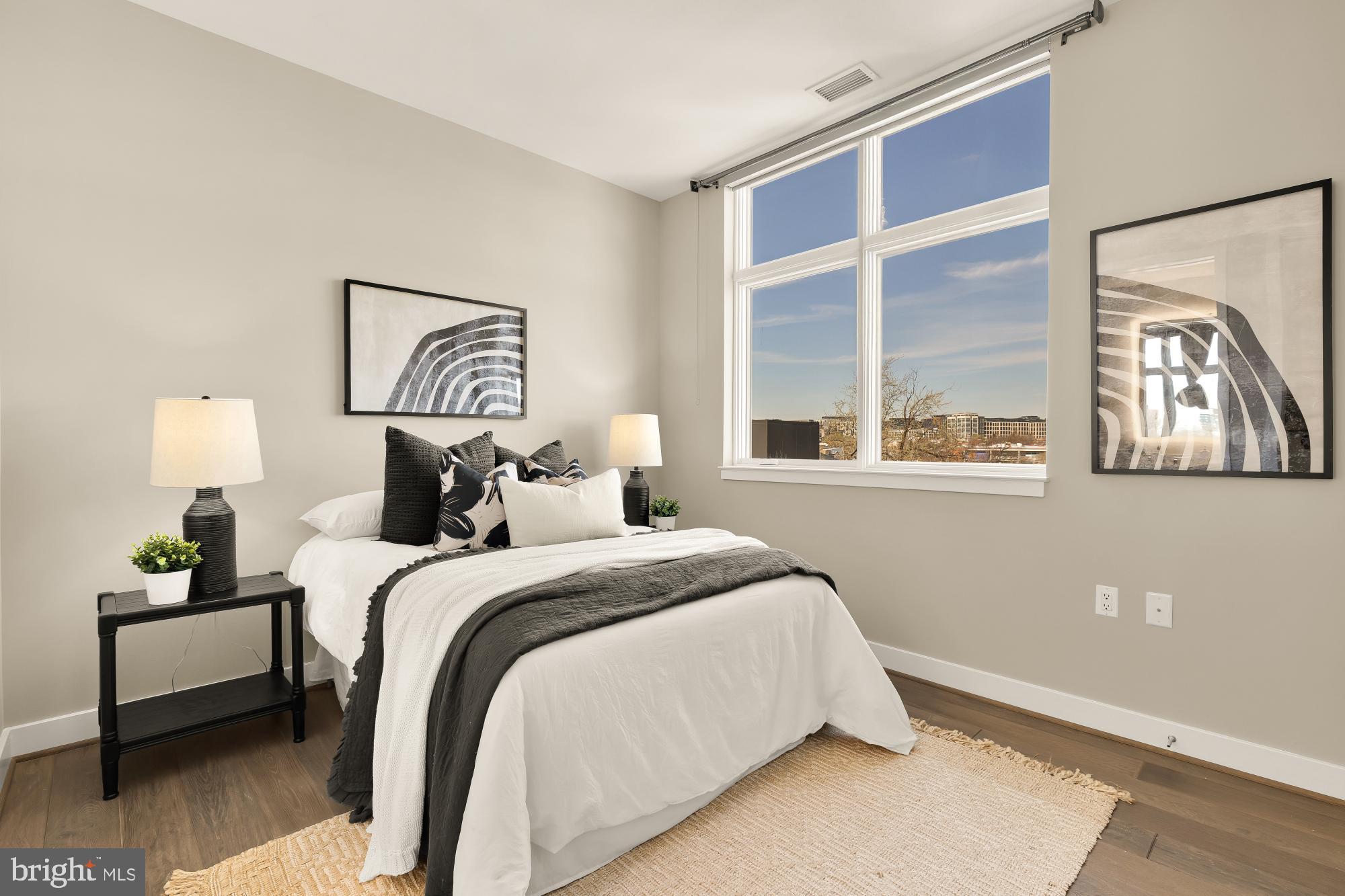 H STREET CORRIDOR - Residential