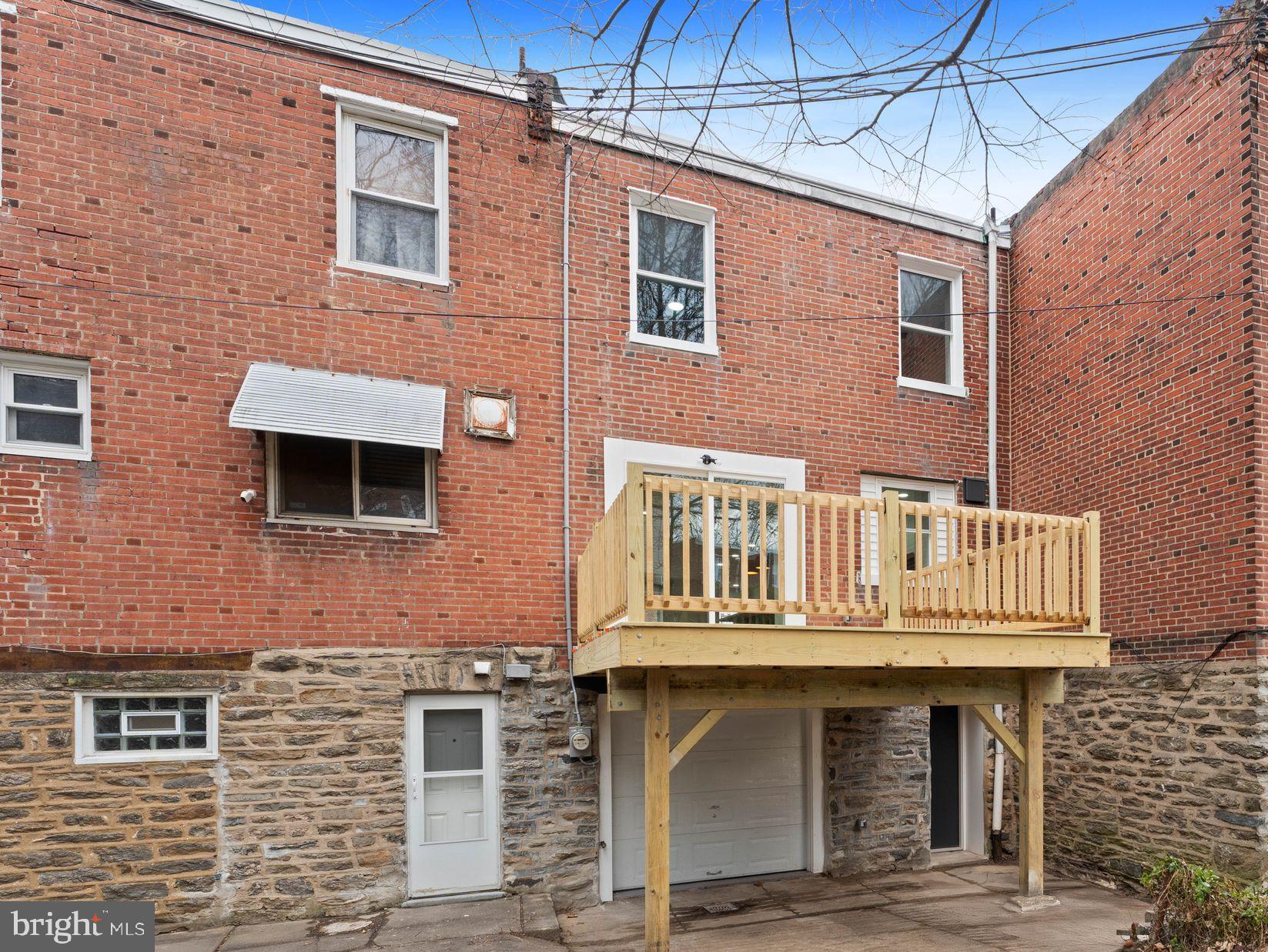 WEST OAK LANE - Residential