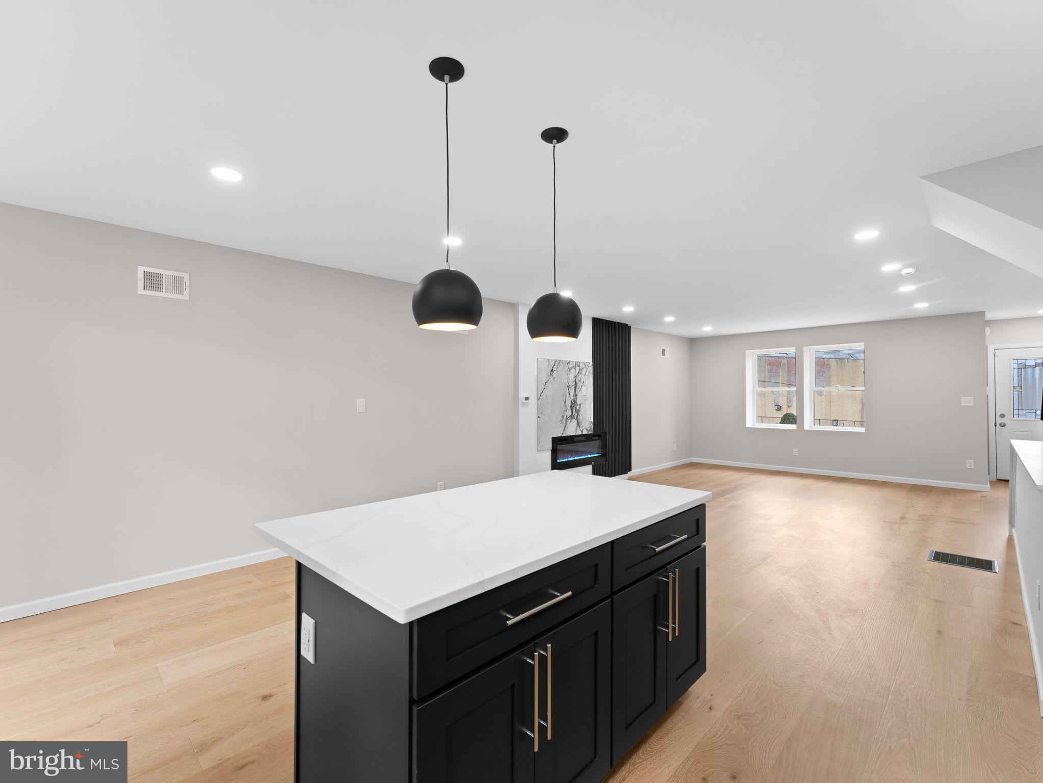 WEST OAK LANE - Residential