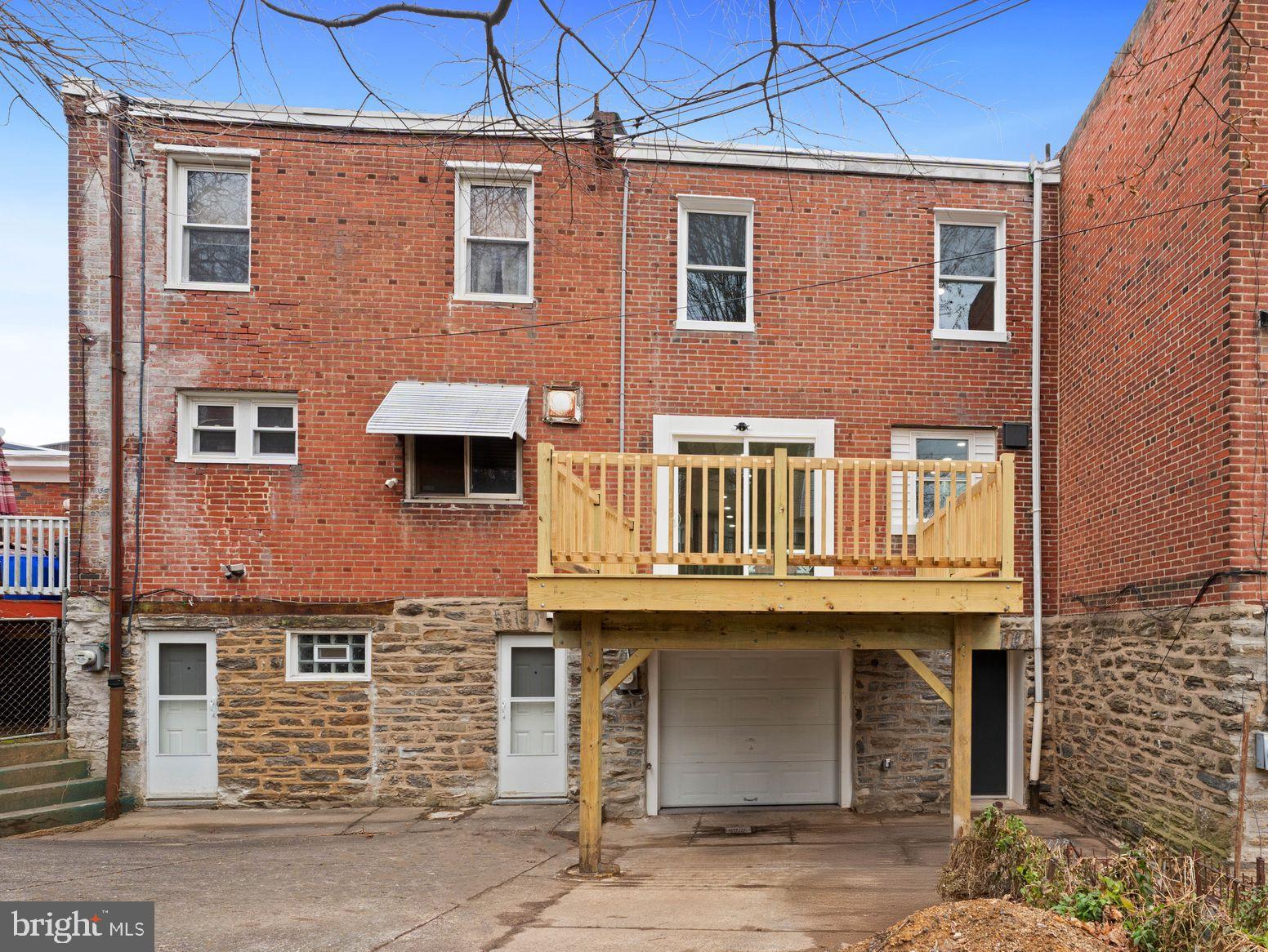 WEST OAK LANE - Residential