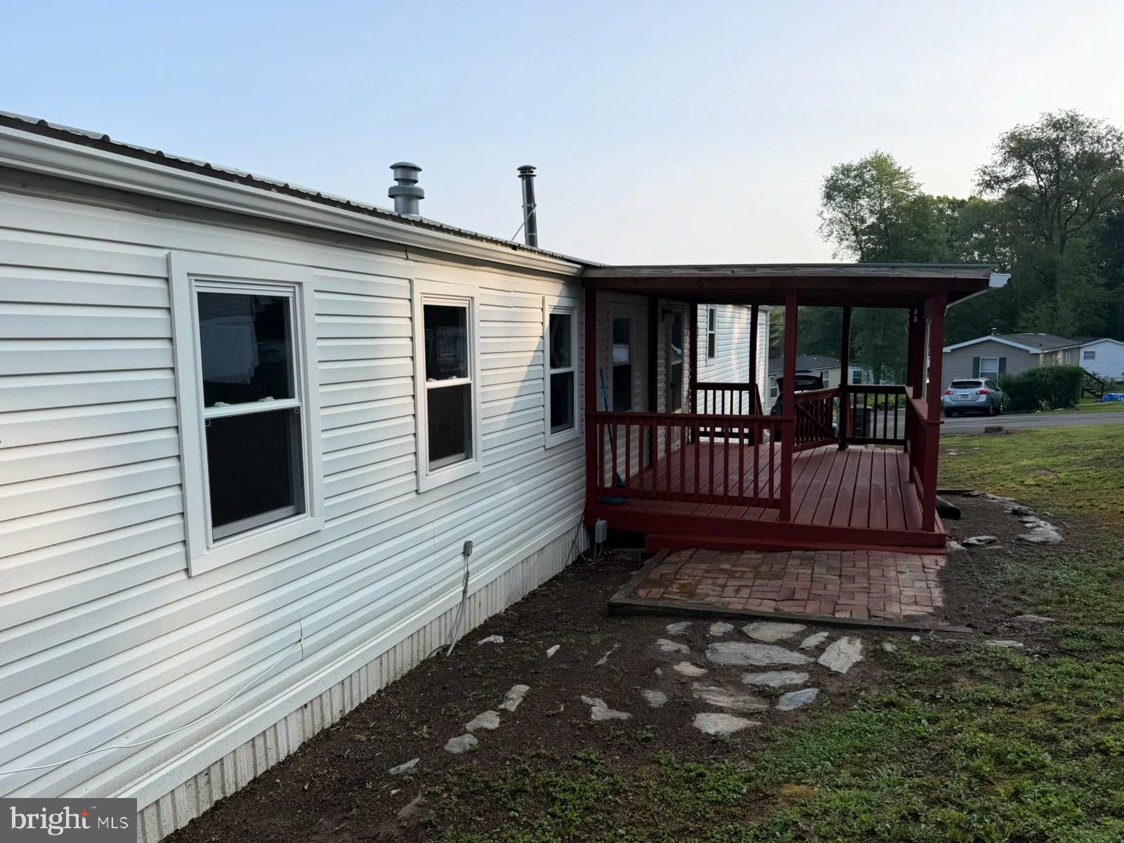 309 POPLAR LANE