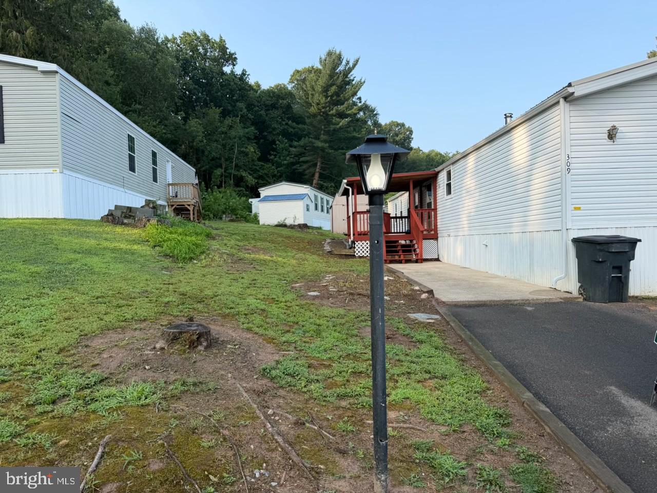 309 POPLAR LANE