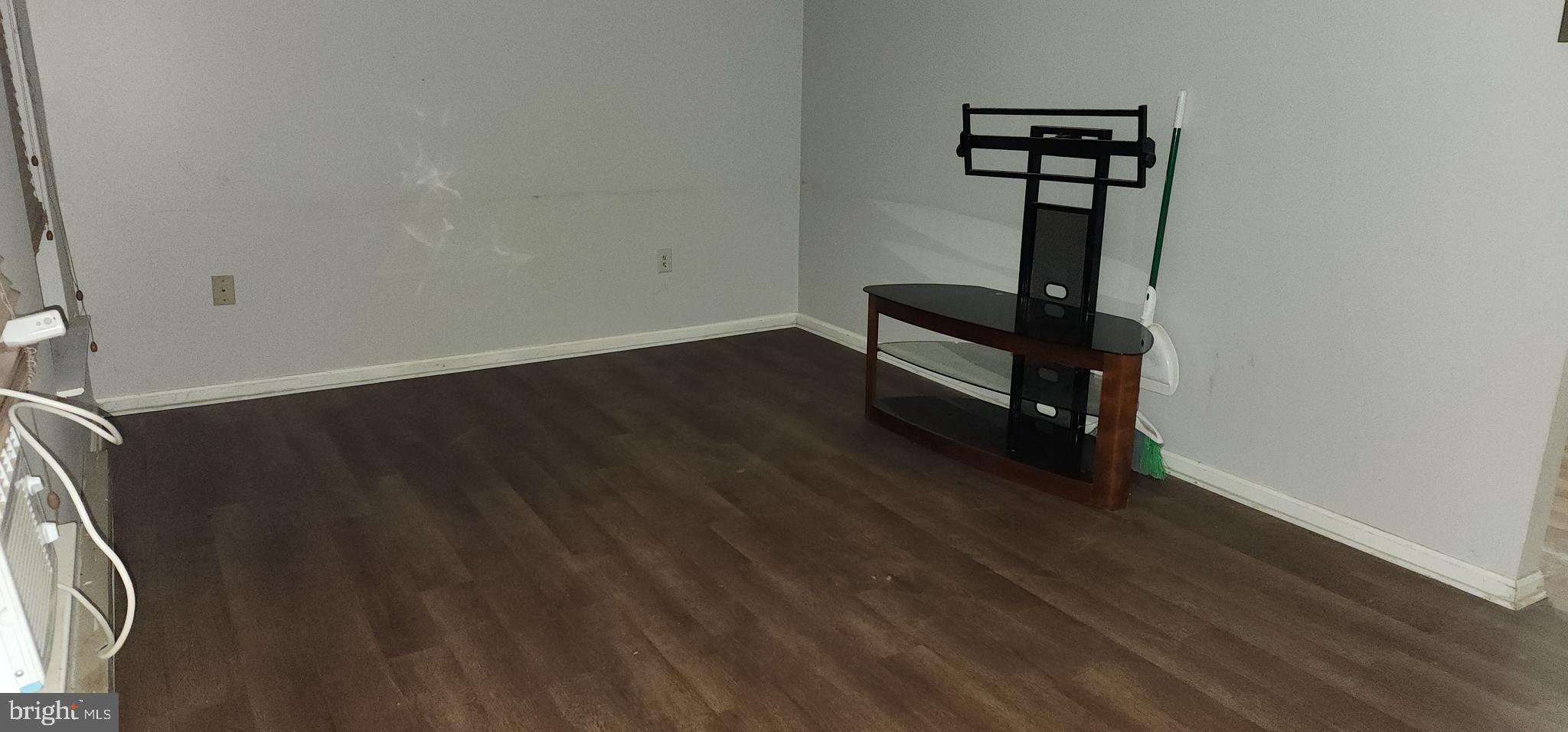 BROOKLAND HEIGHTS - Residential Lease