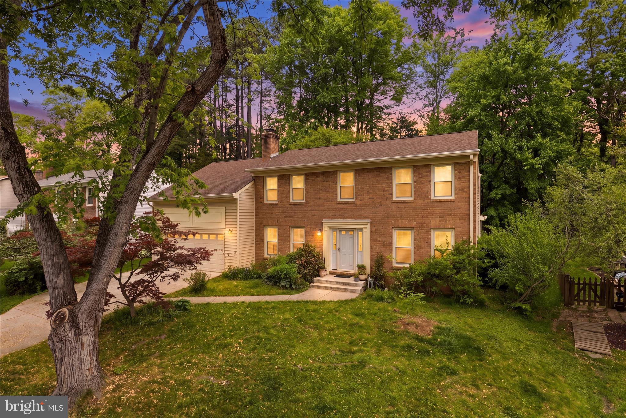 SIGNAL HILL - Residential